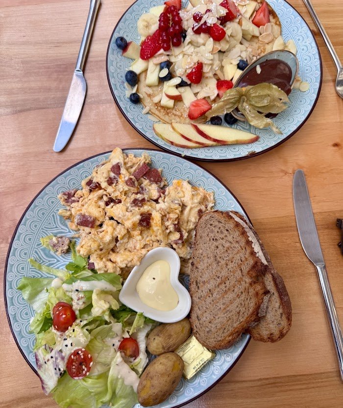 Das beste Café in Berlin-Mitte: Yada Yada Breakfast Club Erfahrungen Köpenicker Str. 93