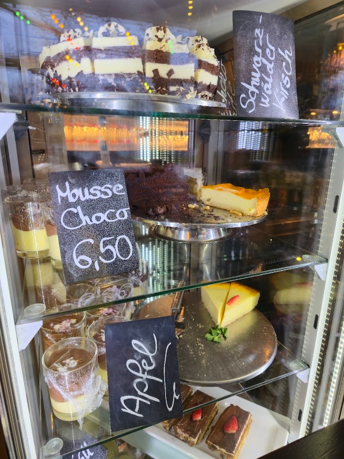 Mainkai Café•Bistro Frankfurt am Main: Ehrliche Erfahrungen und Experten-Einblicke