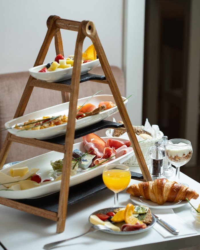 Cappuccino Grand Café - Mitte in Berlin: Ehrliche Erfahrungen und Insider-Einblicke aus der Café-Szene