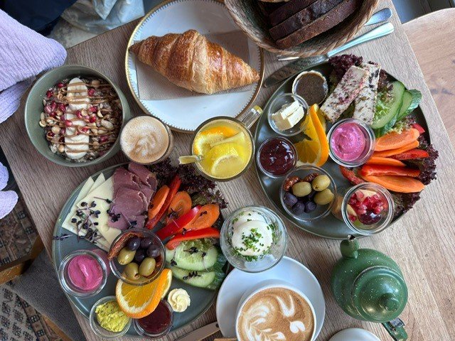 Glauburg Café Frankfurt am Main: Ehrlicher Testbericht mit Insider-Einblicken