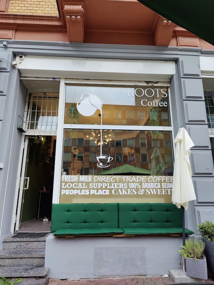 Ein Blick auf die Café-Szene in Frankfurt am Main: Roots Café Erfahrungen