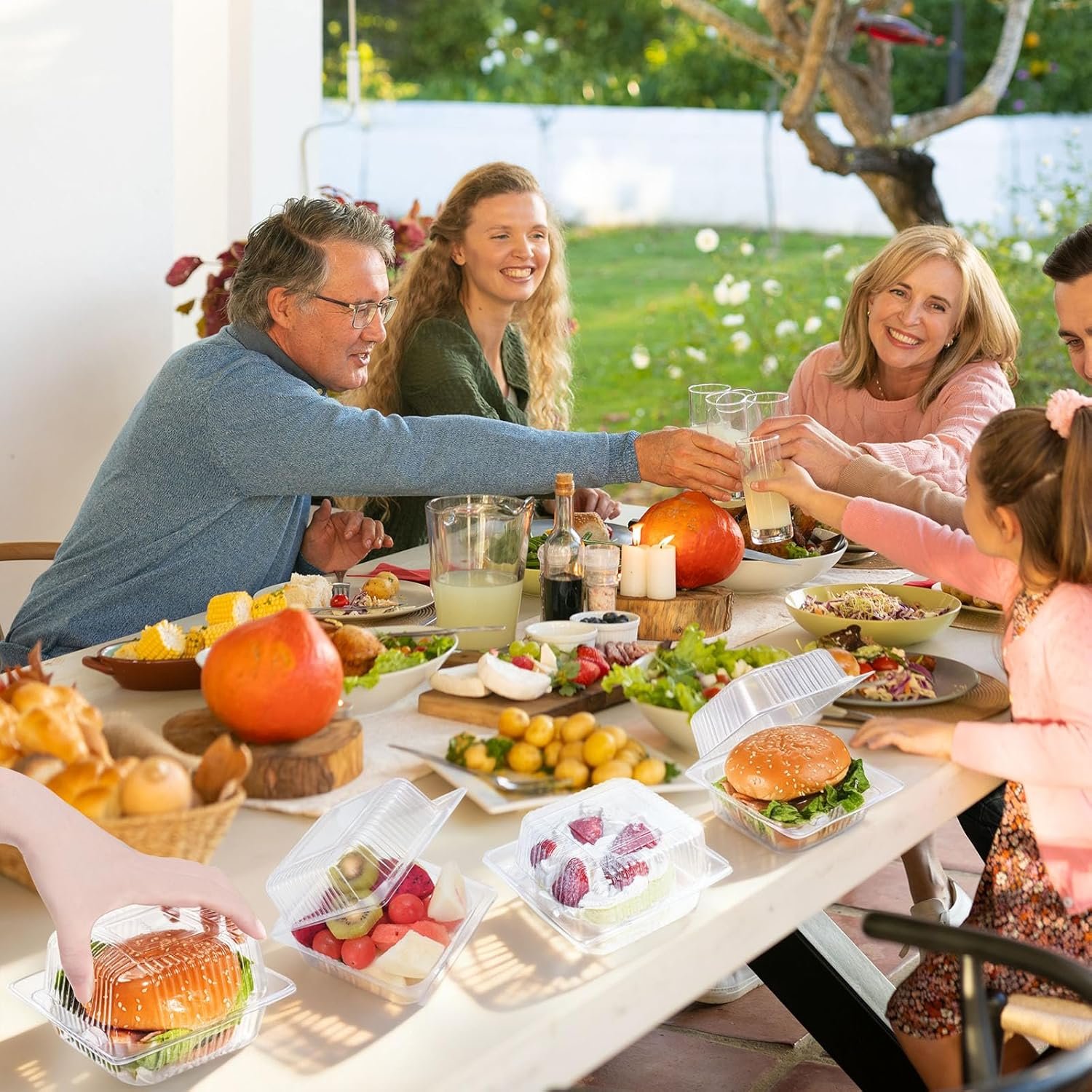 Großhandel 50 Stück klare Kunststoffbehälter mit Deckeln für Lebensmittel, dicke Einweg-Sandwichbehälter Clamshell-Boxen für Kuchenscheiben, Desserts, Hamburger, Salat, maßgeschneiderte Eigenmarke vom Hersteller