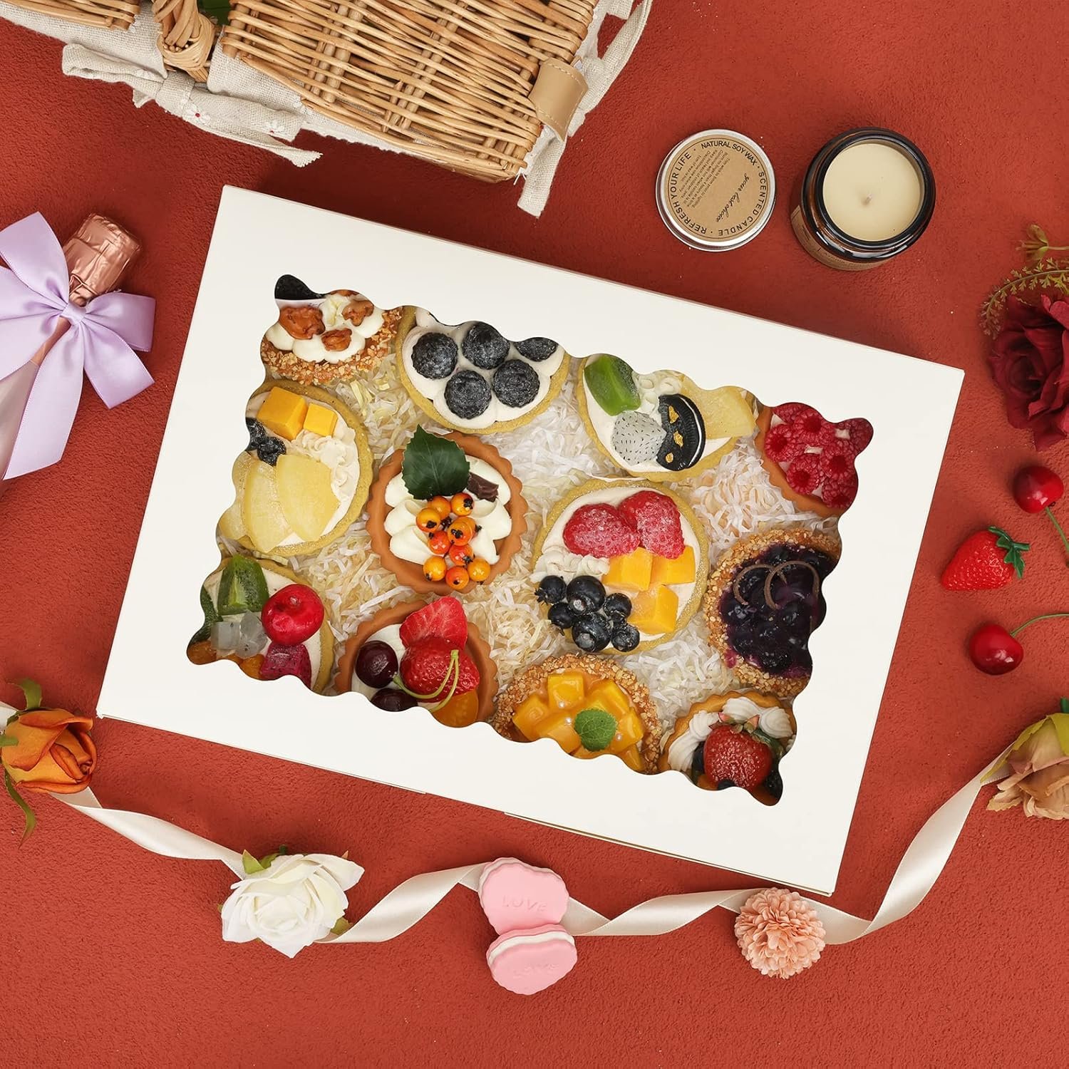 Großhandel 30 Stück große Backboxen mit Fenster, 14x10x2,5 Zoll, für Leckereien, Pies, Schokoladen-Erdbeeren, Muffins, Donuts und Desserts, Individuelles Logo, Hersteller für Bulk-Bestellungen.