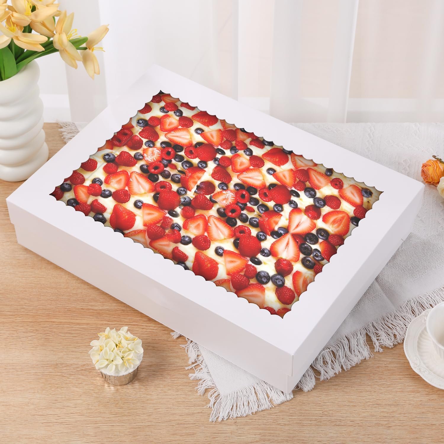 Großhandel 12 Stück 19x14x4 Zoll Kuchenschachteln mit Fenster, große weiße rechteckige Verpackungen für Torten, Cupcakes, Donuts, Kekse und Pies, individueller Logo-Druck vom Hersteller. Großhandel 12 Stück 19x14x4 Zoll Kuchenschachteln mit Fenster, große weiße rechteckige Verpackungen für Torten, Cupcakes, Donuts, Kekse und Pies, individueller Logo-Druck vom Hersteller.