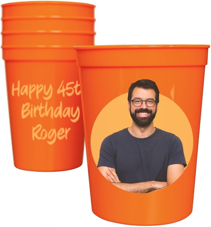 Individuelles Logo für individuelle 16 oz Plastikbecher – Großhandel für personalisierte Becher mit Foto und Text – Hersteller für Auswahl von Becherfarbe, Textfarbe und Menge – Partysouvenir für Geburtstagsfeiern und Veranstaltungen (Circle Backdrop)