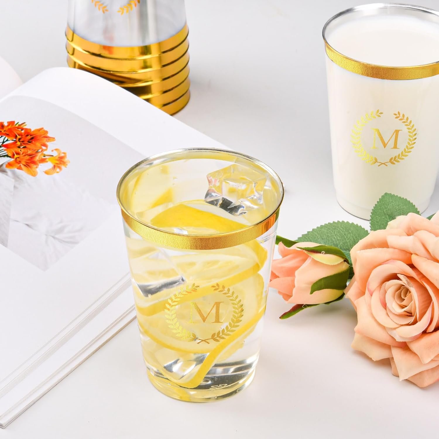 Großhandel 100 Stück Monogrammierte Plastikbecher 12 oz Clear mit Goldfolienbuchstaben M Einmalbecher für Hochzeiten, Geburtstagsfeiern und Babypartys, Individuelles Logo, Personalisiertes Party-Getränkezubehör, OEM Großhandel 100 Stück Monogrammierte Plastikbecher 12 oz Clear mit Goldfolienbuchstaben M Einmalbecher für Hochzeiten, Geburtstagsfeiern und Babypartys, Individuelles Logo, Personalisiertes Party-Getränkezubehör, OEM