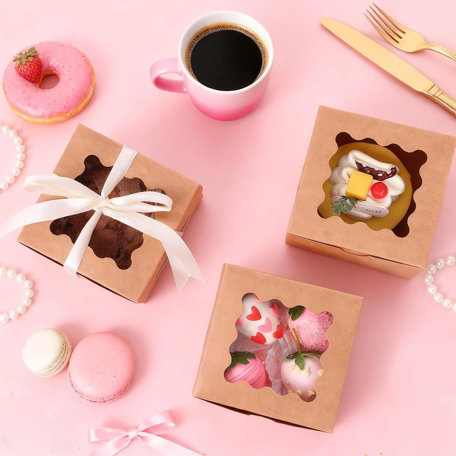 Großhandel 50 Stück Papier-Keksboxen mit Fenster 4x4x2,5 Zoll für kleine Kekse, Leckereien und Desserts, Individuelles Logo, Hersteller für Bulk-Bestellungen