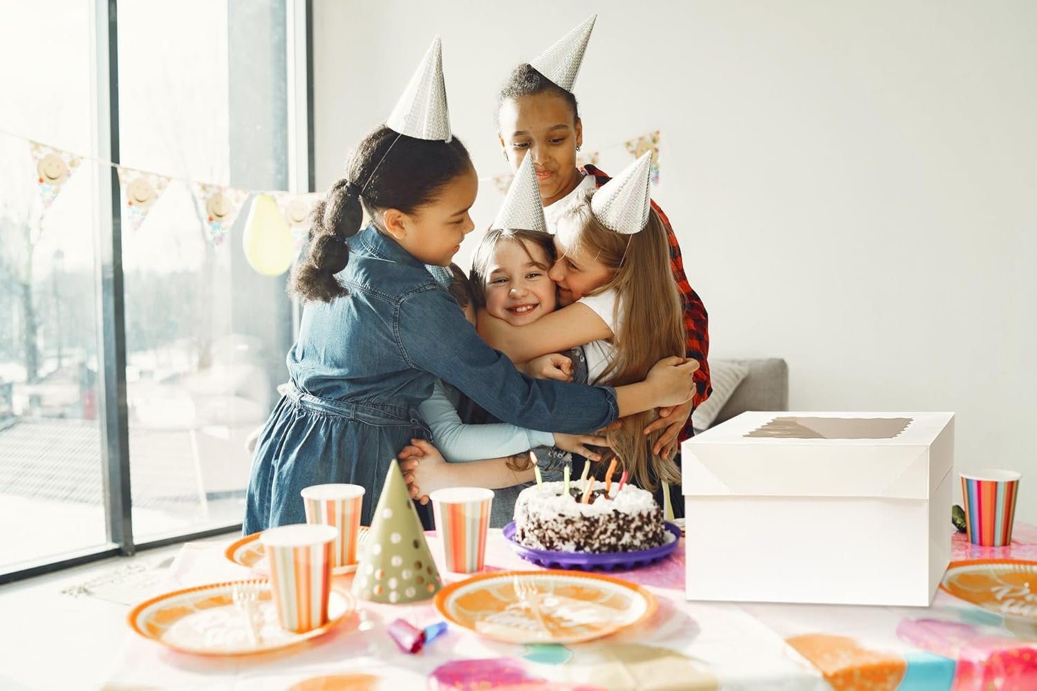 Großhandel 15 Stück Kuchenboxen, 12x12x8 Zoll Weiße Backwarenboxen mit Fenster, für mehrschichtige Kuchen, Keksschachteln und Cake Container für Geburtstag, Party und Valentinstag, individuell mit Logo, Hersteller, in Bulk erhältlich. Großhandel 15 Stück Kuchenboxen, 12x12x8 Zoll Weiße Backwarenboxen mit Fenster, für mehrschichtige Kuchen, Keksschachteln und Cake Container für Geburtstag, Party und Valentinstag, individuell mit Logo, Hersteller, in Bulk erhältlich.
