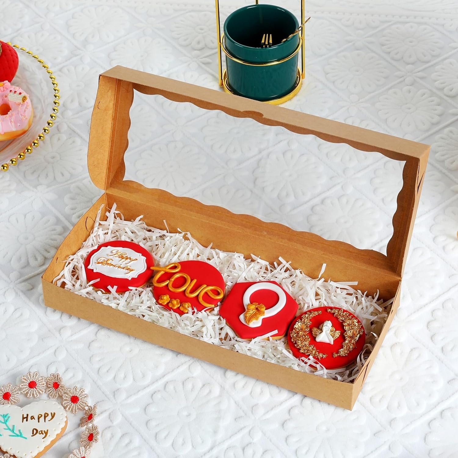 Großhandel 15 Stück 12x5x1,5 Zoll weiße Bäckereiboxen mit Fenster für Kekse, Pralinen, Macarons, Kuchen und Brownies, individuell bedruckbar, hergestellt von einem zuverlässigen Lieferanten für Weihnachten, Valentinstag, Ostern, Muttertag. Großhandel 15 Stück 12x5x1,5 Zoll weiße Bäckereiboxen mit Fenster für Kekse, Pralinen, Macarons, Kuchen und Brownies, individuell bedruckbar, hergestellt von einem zuverlässigen Lieferanten für Weihnachten, Valentinstag, Ostern, Muttertag.