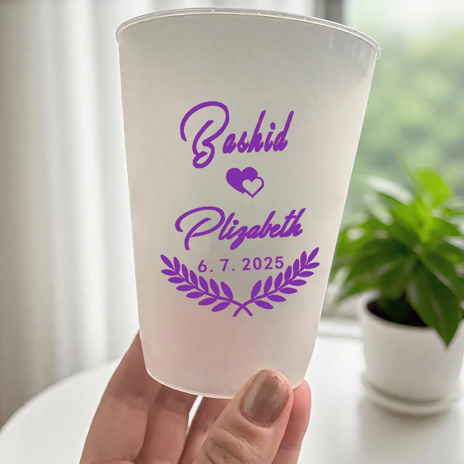 Großhandel Individuelles Logo 100 Stück Frosted Einwegbecher 12oz Shatterproof Partybecher für Hochzeiten und Junggesellenabschiede, OEM Lieferant