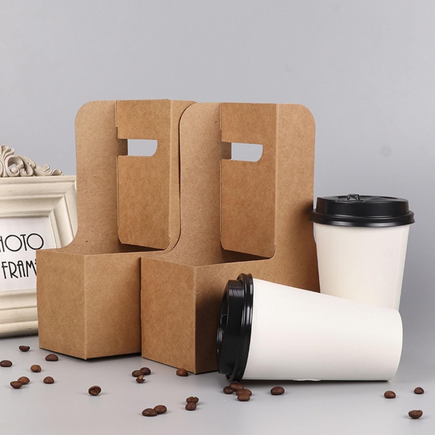 Großhandel 10er Pack 2 Becher Einweg-Trägersystem mit Griff, Kraftpapierschalen für heiße oder kalte Getränke, OEM Becherhalter für Essenslieferdienste, individuelle Logos verfügbar Großhandel 10er Pack 2 Becher Einweg-Trägersystem mit Griff, Kraftpapierschalen für heiße oder kalte Getränke, OEM Becherhalter für Essenslieferdienste, individuelle Logos verfügbar