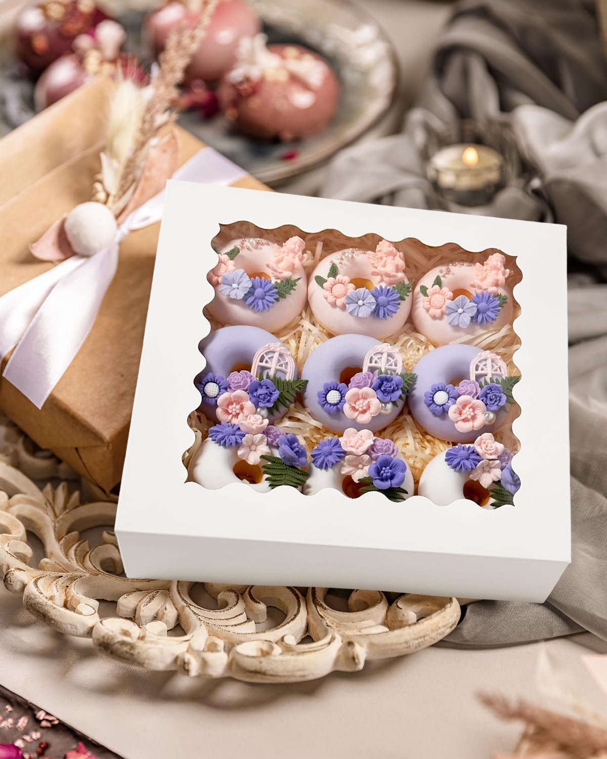 Großhandel 36 Stück Weiße Pie Boxen 9x9x2,5 Zoll Einfaches Zusammenbauen Makronen Keksboxen mit Fenster für Bäckerei, Hersteller für individuelle Logos und Eigenmarken.