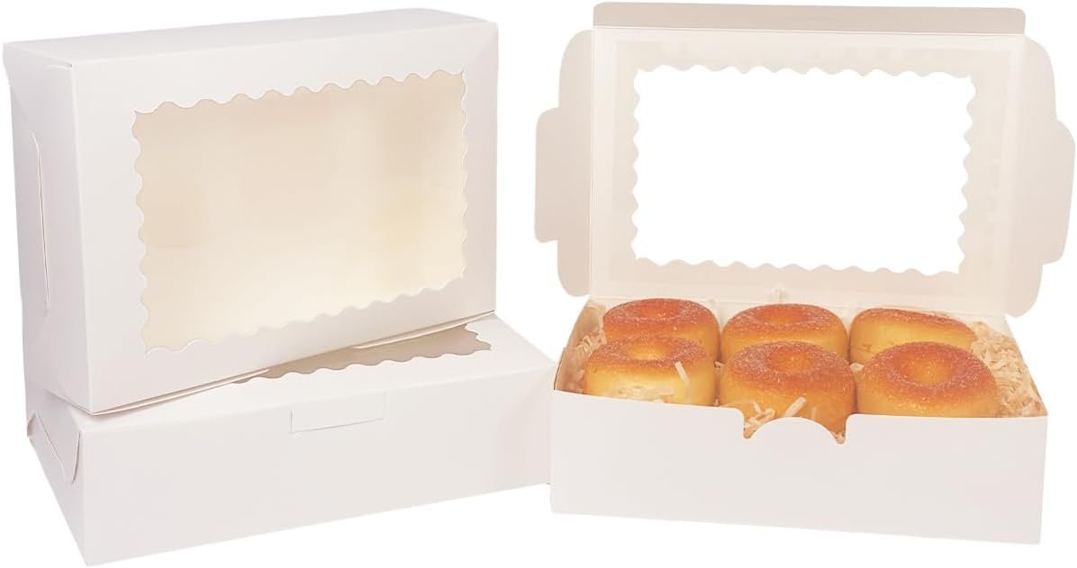 Großhandel 50 Stück weiße Cookie Box mit Fenster 9x6x2,5 Zoll für die Verpackung von Macarons, individuelles Logo, OEM verfügbar.