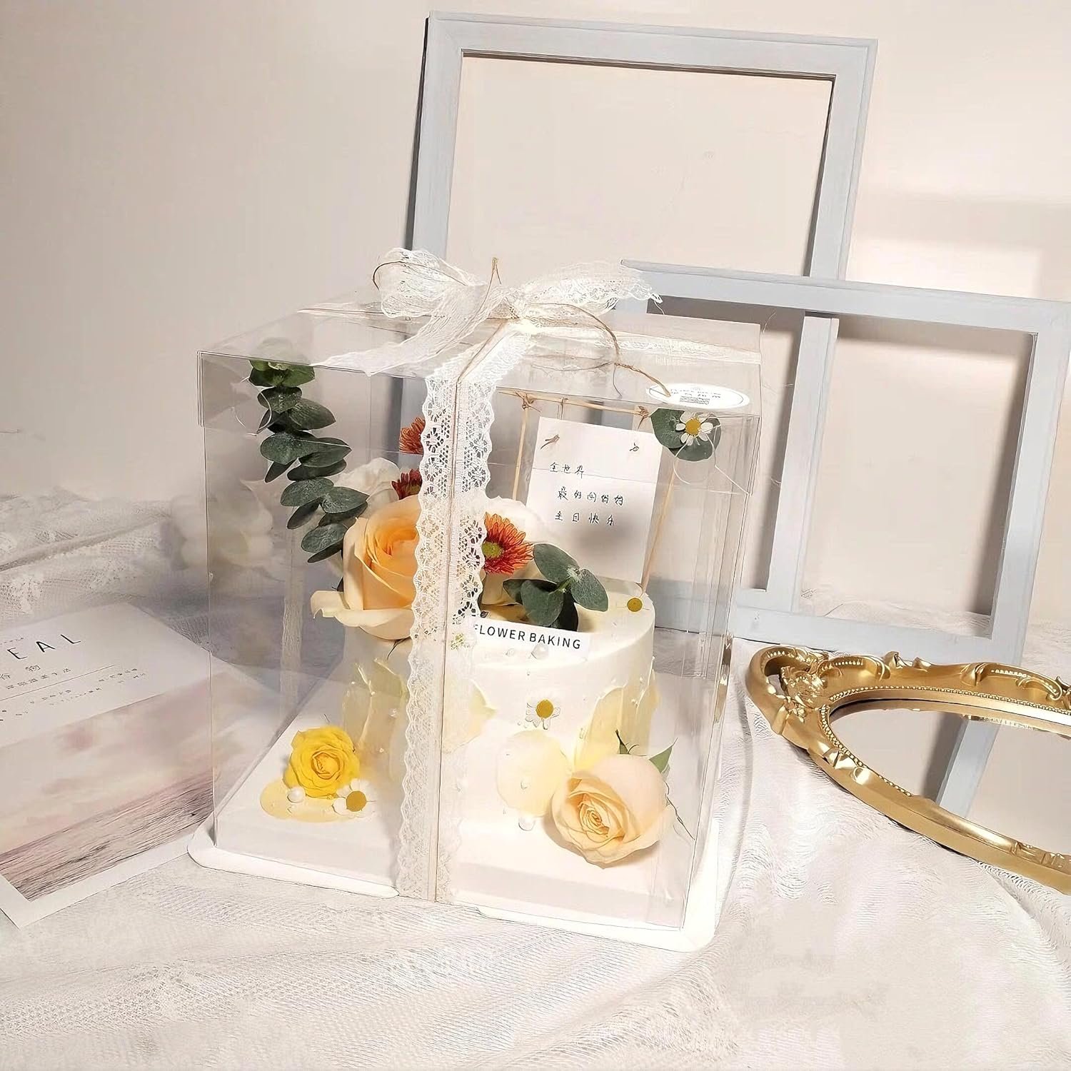 Großhandel 5er-Set 10-Zoll quadratische Cake Box (10'x10'x9' Zoll) für ganze Kuchen mit eleganter transparenter Box und Seidenband, inklusive weißer Kunststoffbasis – Individuelles Logo für Backwaren und Feiern, OEM Hersteller. Großhandel 5er-Set 10-Zoll quadratische Cake Box (10'x10'x9' Zoll) für ganze Kuchen mit eleganter transparenter Box und Seidenband, inklusive weißer Kunststoffbasis – Individuelles Logo für Backwaren und Feiern, OEM Hersteller.