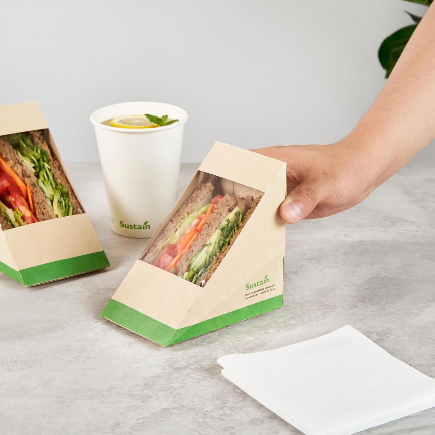 Großhandel Papier Sandwichboxen mit klarem Fenster, 50 Stück à 4,8 x 4,8 x 3,2 Zoll, ideal für Cafés und Take-away-Mahlzeiten, individuell mit Ihrem Logo, von zuverlässigen Herstellern, lecksicher in Kraftpapier. Großhandel Papier Sandwichboxen mit klarem Fenster, 50 Stück à 4,8 x 4,8 x 3,2 Zoll, ideal für Cafés und Take-away-Mahlzeiten, individuell mit Ihrem Logo, von zuverlässigen Herstellern, lecksicher in Kraftpapier.