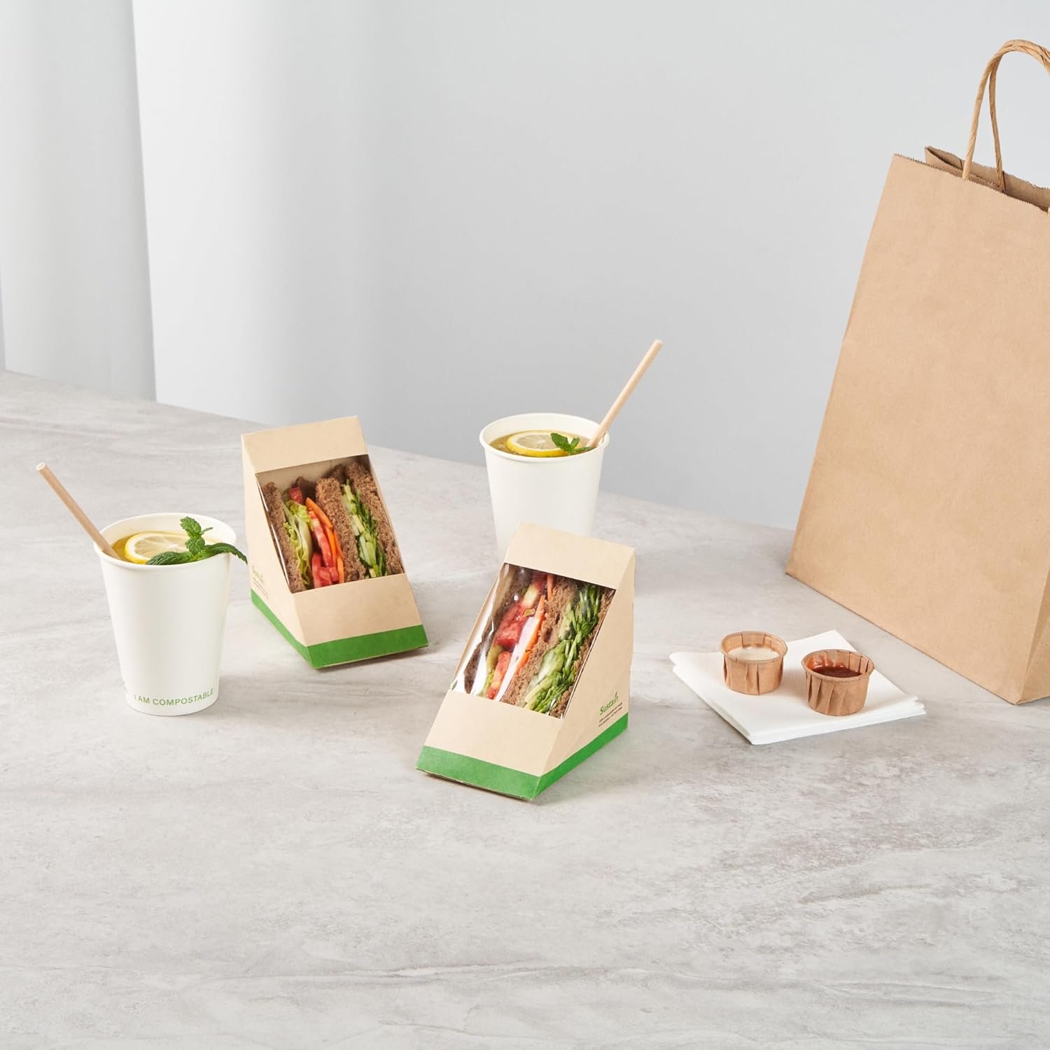 Großhandel Papier Sandwichboxen mit klarem Fenster, 50 Stück à 4,8 x 4,8 x 3,2 Zoll, ideal für Cafés und Take-away-Mahlzeiten, individuell mit Ihrem Logo, von zuverlässigen Herstellern, lecksicher in Kraftpapier. Großhandel Papier Sandwichboxen mit klarem Fenster, 50 Stück à 4,8 x 4,8 x 3,2 Zoll, ideal für Cafés und Take-away-Mahlzeiten, individuell mit Ihrem Logo, von zuverlässigen Herstellern, lecksicher in Kraftpapier.