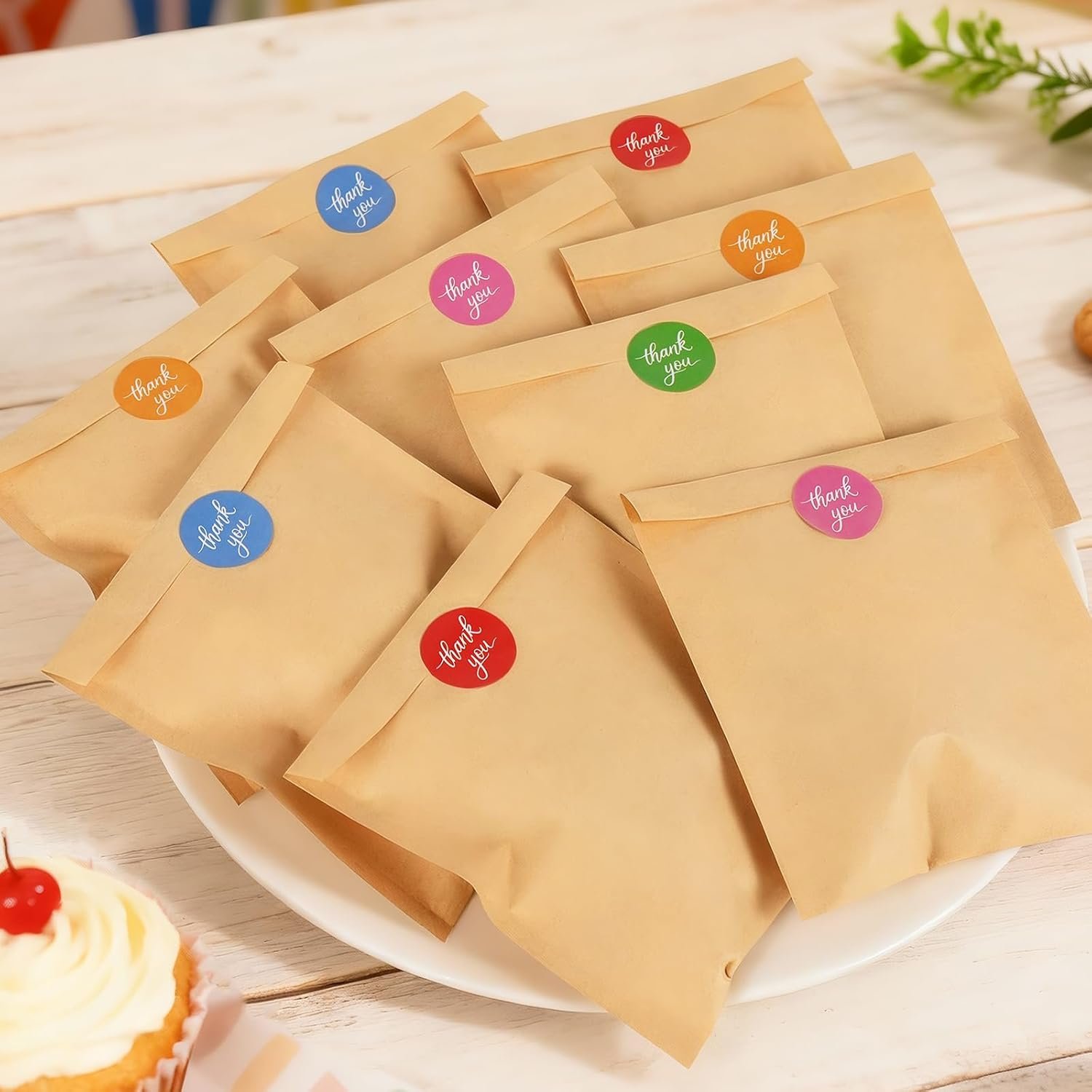 Großhandel 200er Packung Papierkekstüten, 5x6 Zoll, kleine braune Bäckereitüten mit Siegelstickern für die Verpackung von Donuts, Brownies, Snacks, Leckereien, gebackenem Gut, individueller Druck möglich, Hersteller für Lebensmittelverpackungen Großhandel 200er Packung Papierkekstüten, 5x6 Zoll, kleine braune Bäckereitüten mit Siegelstickern für die Verpackung von Donuts, Brownies, Snacks, Leckereien, gebackenem Gut, individueller Druck möglich, Hersteller für Lebensmittelverpackungen