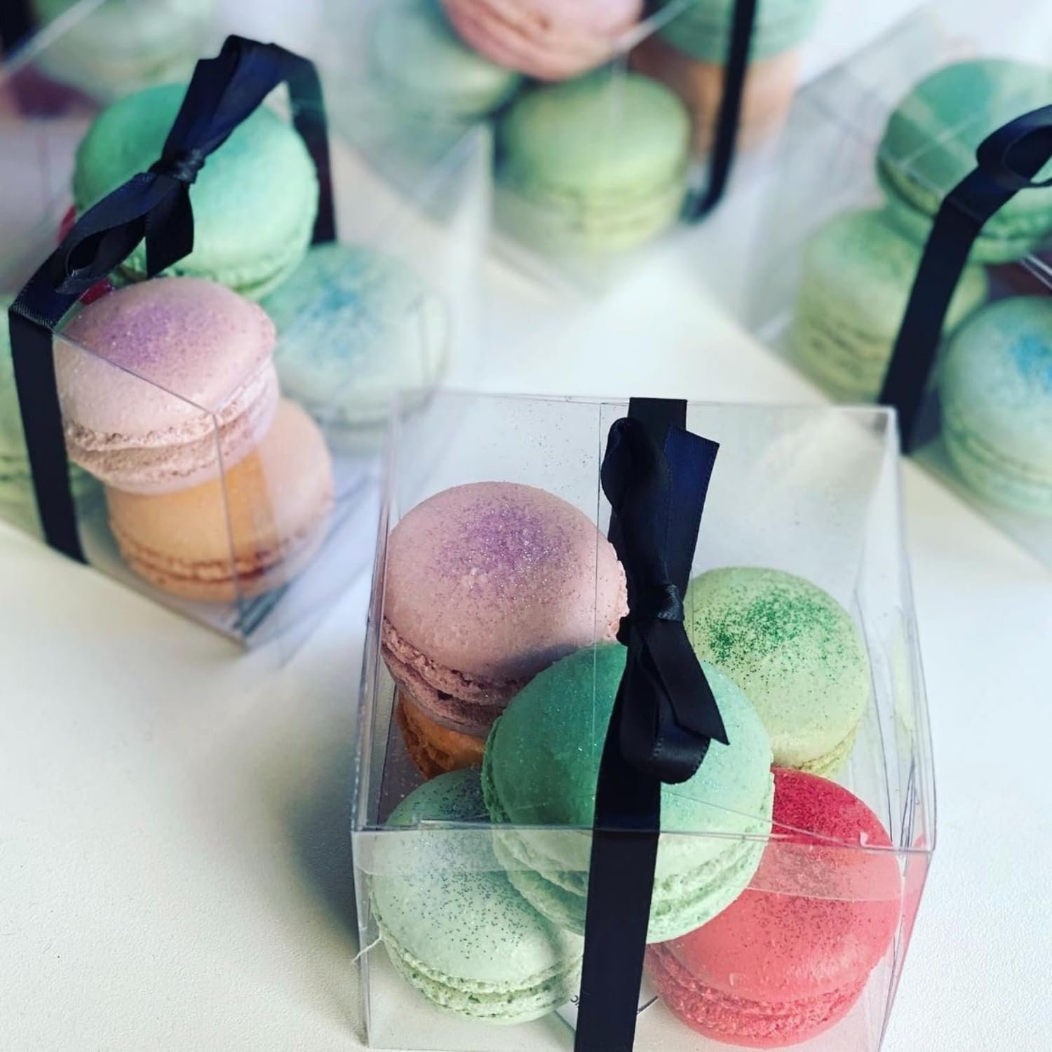 Großhandel 100 Stück Klare Geschenkkartons 3x3x3 Zoll Kleine Geschenkboxen für Hochzeit und Geburtstag, Individuelles Logo, OEM Lösungen verfügbar