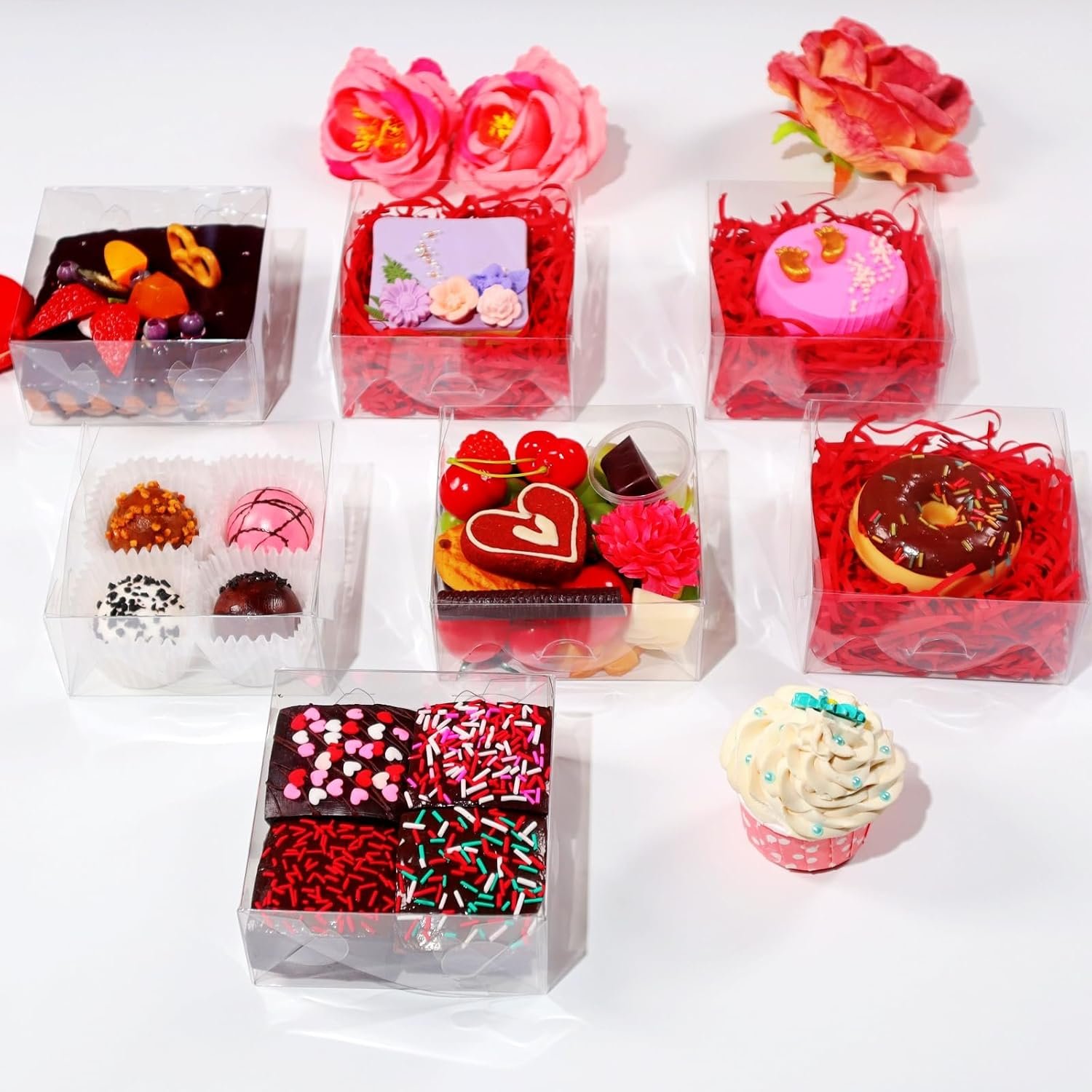 Großhandel 25er Pack klare Backboxen 5x5x2 Zoll für Mini-Kuchen, Cookies, Macarons, Torten und Brownies mit individuellem Logo, Hersteller von Verpackungslösungen, Bulk Optionen verfügbar. Großhandel 25er Pack klare Backboxen 5x5x2 Zoll für Mini-Kuchen, Cookies, Macarons, Torten und Brownies mit individuellem Logo, Hersteller von Verpackungslösungen, Bulk Optionen verfügbar.