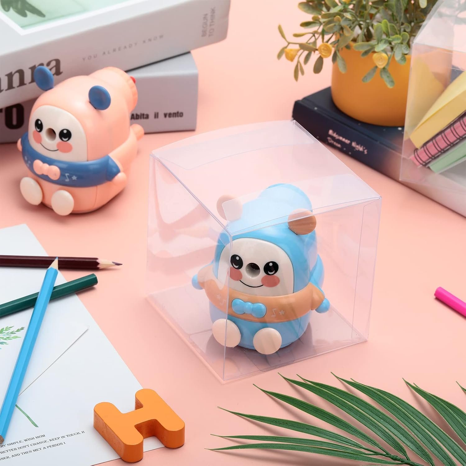 Großhandel 100 Stück transparente Favorit Boxen 4 x 4 x 4 Zoll für Gutscheine, individuell bedruckt mit eigenem Logo, ideal für Ausbildung, Hochzeiten, Baby-Partys, Macarons und Kekse von einem zuverlässigen Hersteller. Großhandel 100 Stück transparente Favorit Boxen 4 x 4 x 4 Zoll für Gutscheine, individuell bedruckt mit eigenem Logo, ideal für Ausbildung, Hochzeiten, Baby-Partys, Macarons und Kekse von einem zuverlässigen Hersteller.