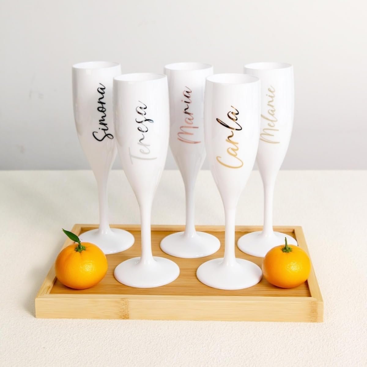 Großhandel personalisierte Plastik-Champagnergläser, individuelles Logo für Hochzeitsfeiern, benutzerdefinierte Namens-Partygeschenke (1 Stück) vom Hersteller