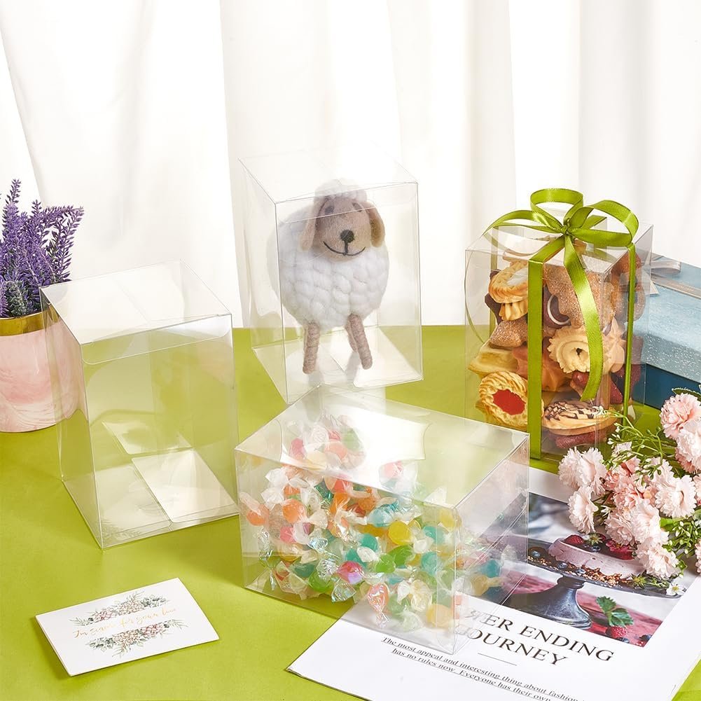Großhandel 10 Stück klare Favoritenbox 4x4x6 Zoll aus Kunststoff für Geschenke, OEM Verpackung für Süßigkeiten, Desserts und Baby Shower Party-Leckereien, individuell gestaltete Valentinstagsgeschenkverpackung.
