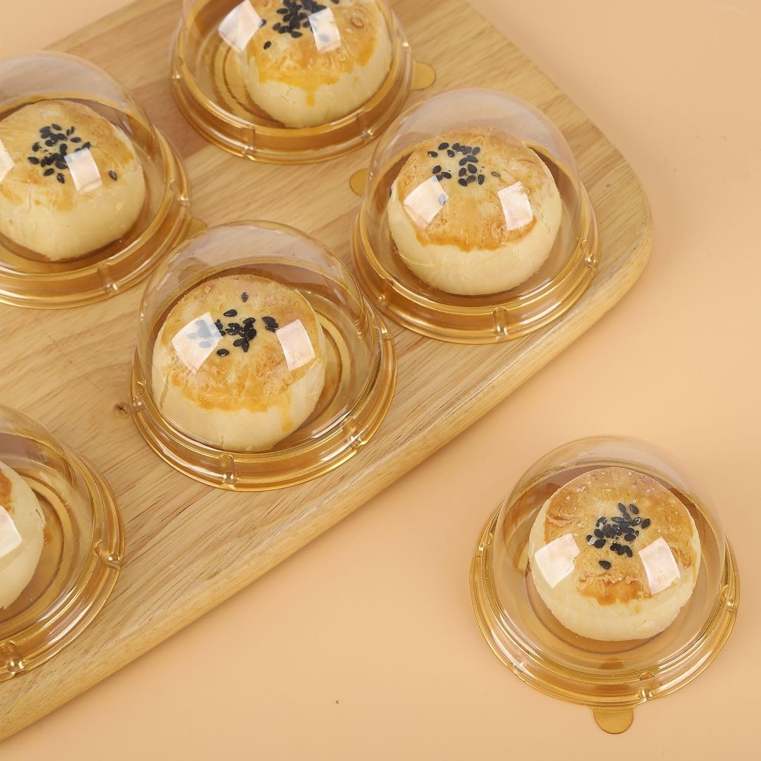 Großhandel 50 Stück 2 Zoll klare Kunststoff-Mini-Kuchenbox für Muffins und Cookies, individueller Aufdruck, Lieferant für Hochzeits- und Geburtstagsgeschenke. Großhandel 50 Stück 2 Zoll klare Kunststoff-Mini-Kuchenbox für Muffins und Cookies, individueller Aufdruck, Lieferant für Hochzeits- und Geburtstagsgeschenke.