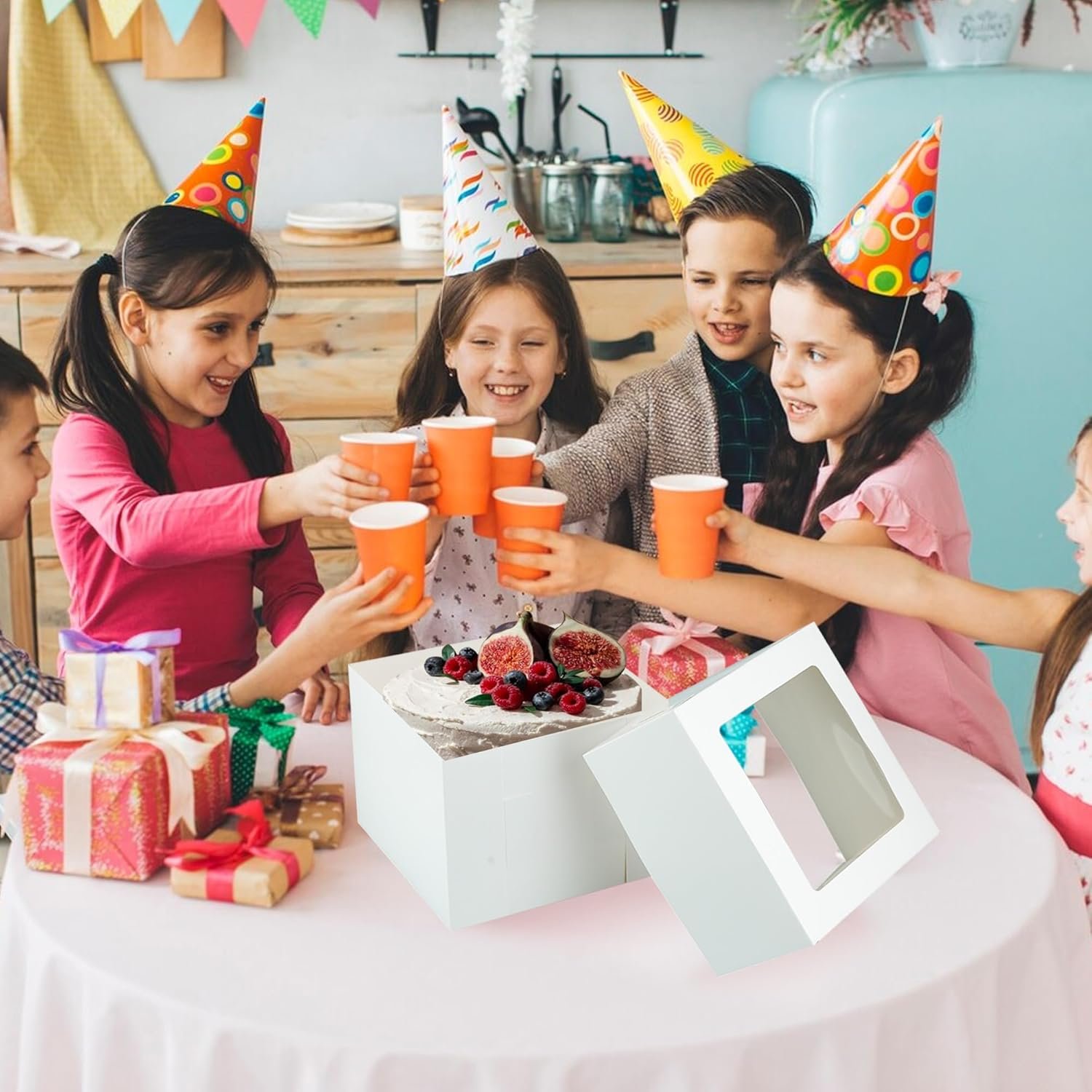 Großhandel hochwertige mehrschichtige Kuchenboxen 10 Stück 10x10x8 Zoll mit Fenster, individuell gestaltbare Kuchenboards für Geburtstag, Hochzeit und Erntedankfest, Hersteller von zuverlässigen Verpackungslösungen.