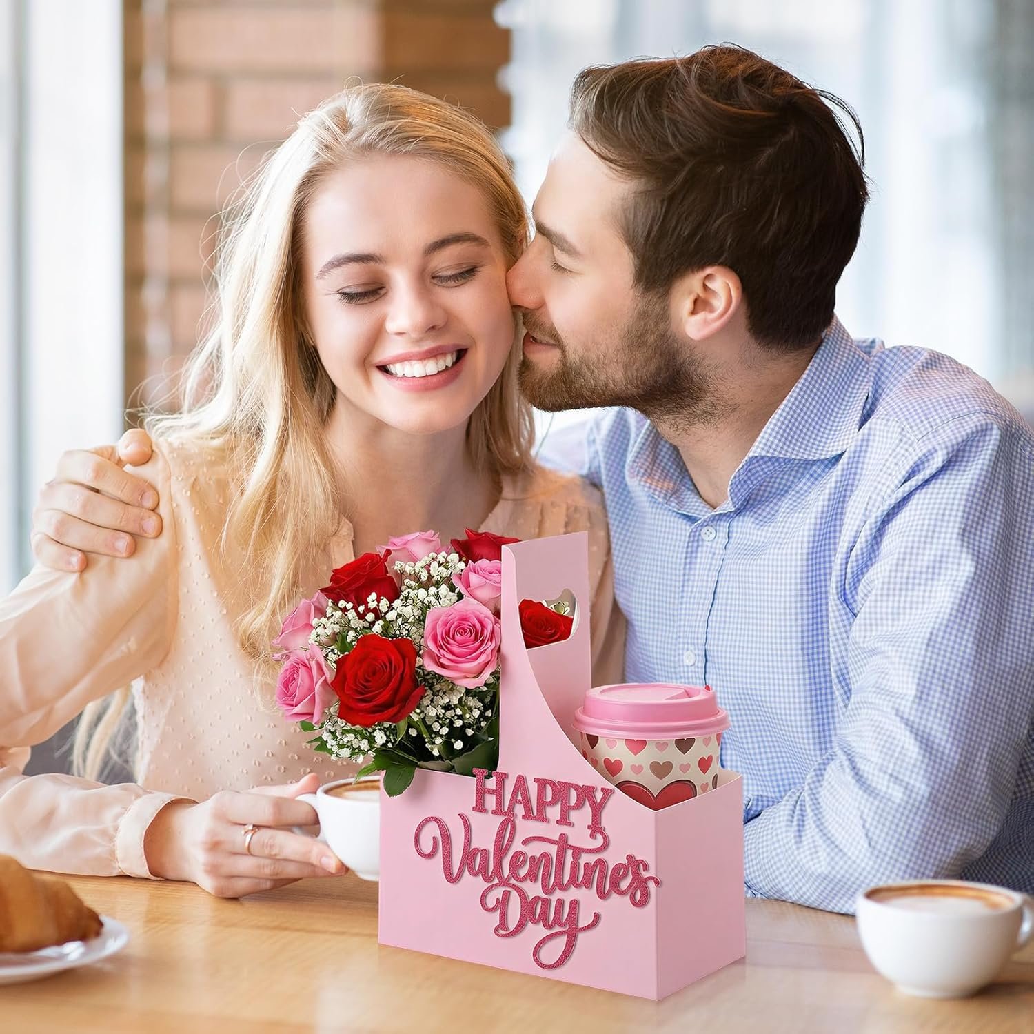 Großhandel 60 Stück 2 Tassen Getränketräger mit Griffen, Papiertüten mit individueller Logo-Anpassung, 7,87 x 3,07 x 6,77 Zoll Papier-Träger für Takeaway, Hersteller für Café und Restaurant Lebensmittel-Lieferung. Großhandel 60 Stück 2 Tassen Getränketräger mit Griffen, Papiertüten mit individueller Logo-Anpassung, 7,87 x 3,07 x 6,77 Zoll Papier-Träger für Takeaway, Hersteller für Café und Restaurant Lebensmittel-Lieferung.