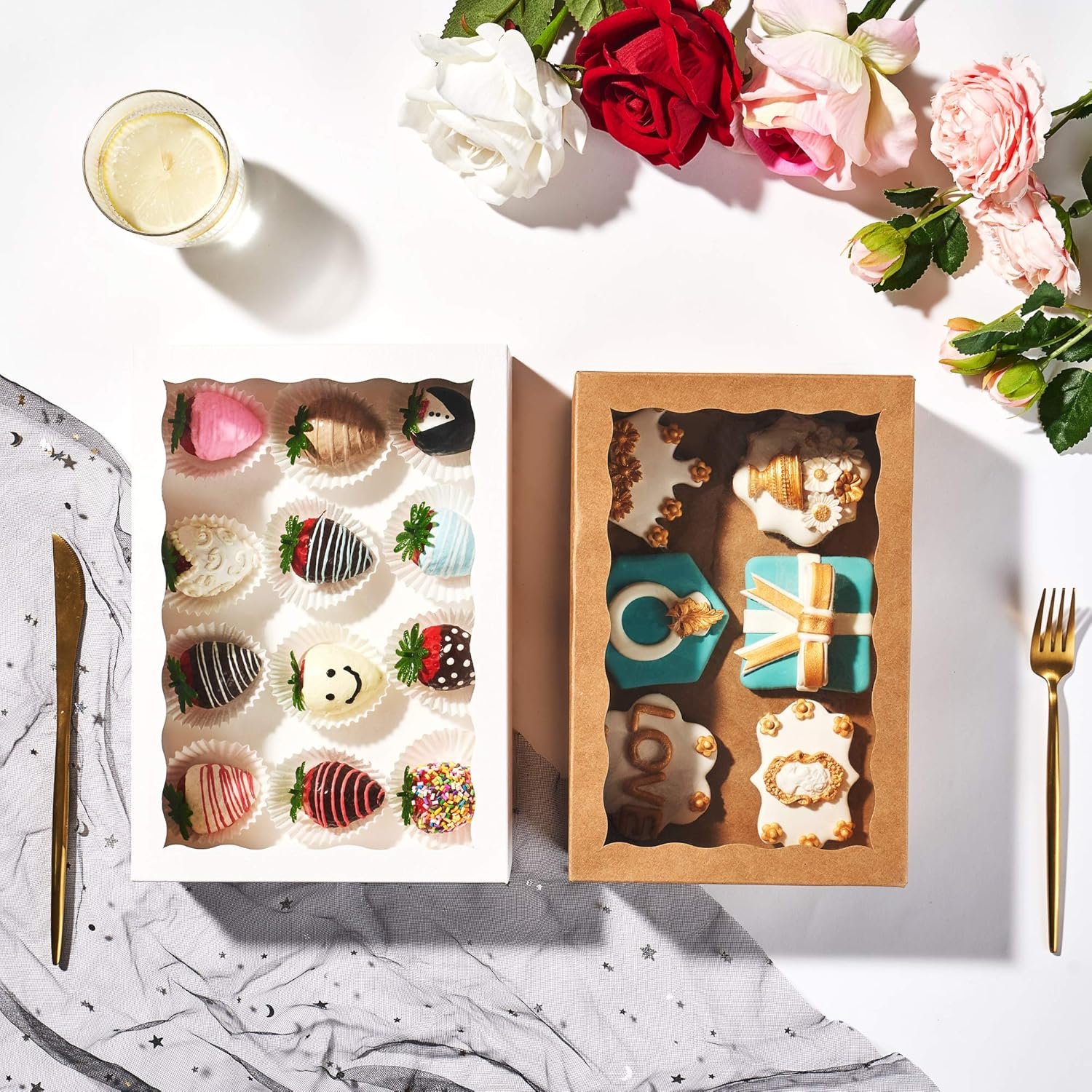 Großhandel 4er Pack 10x7x2,5 Zoll Weiße Erdbeerboxen mit Fenster, Dessertverpackungen für Kekse, Donuts, Macarons, Muffins und heiße Kakao-Bomben, Individuelles Logo für elegantes Geschenkpaket, Hersteller von Verpackungen in Großmenge