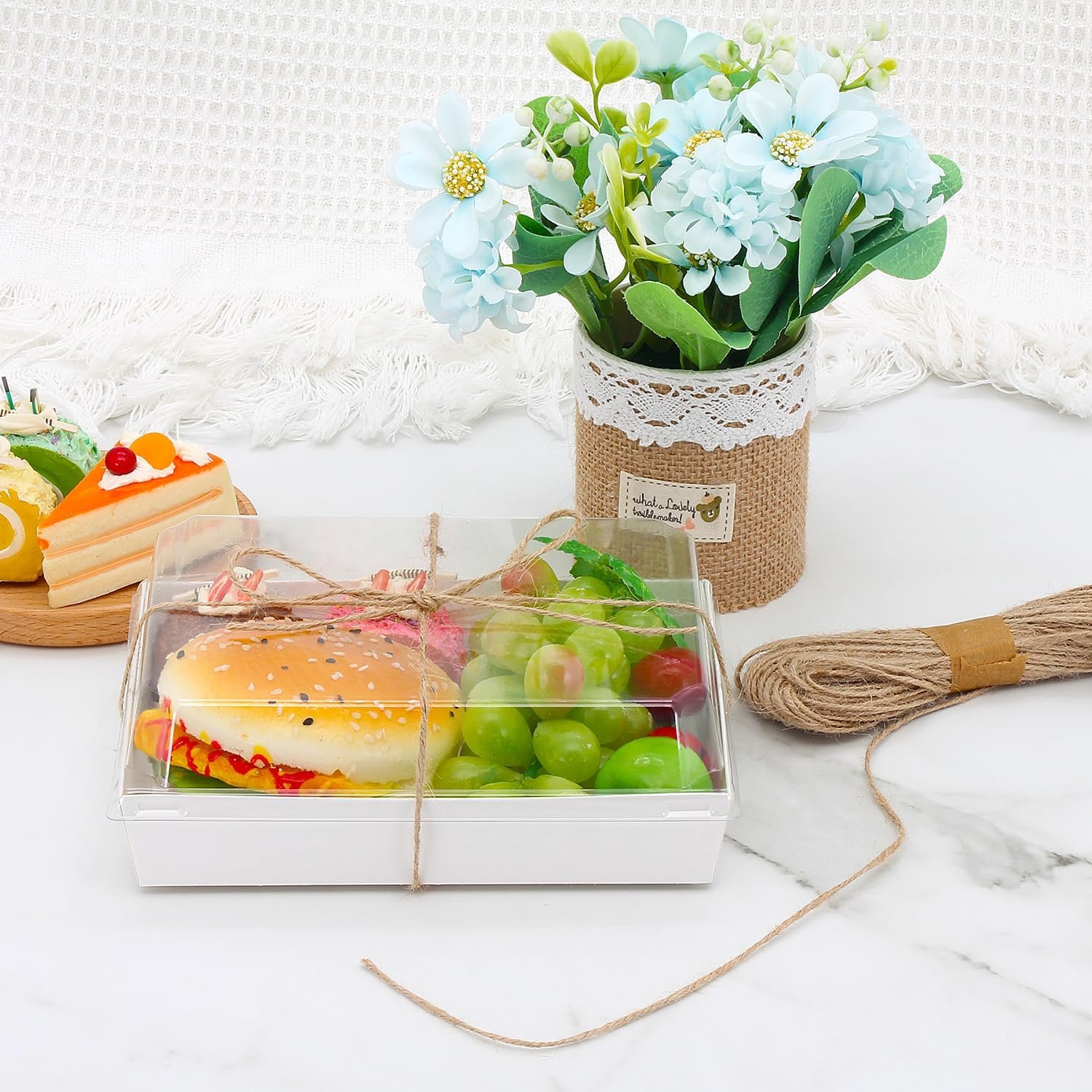 Großhandel 7x5x2,5 Charcuterie-Boxen mit klaren Lids, große Einweg-Backwaren-Behälter, OEM Backwaren zum Mitnehmen, to go Behälter für Schokolade, Sandwiches, Kekse, Cupcakes, Gebäck (25, weiß)