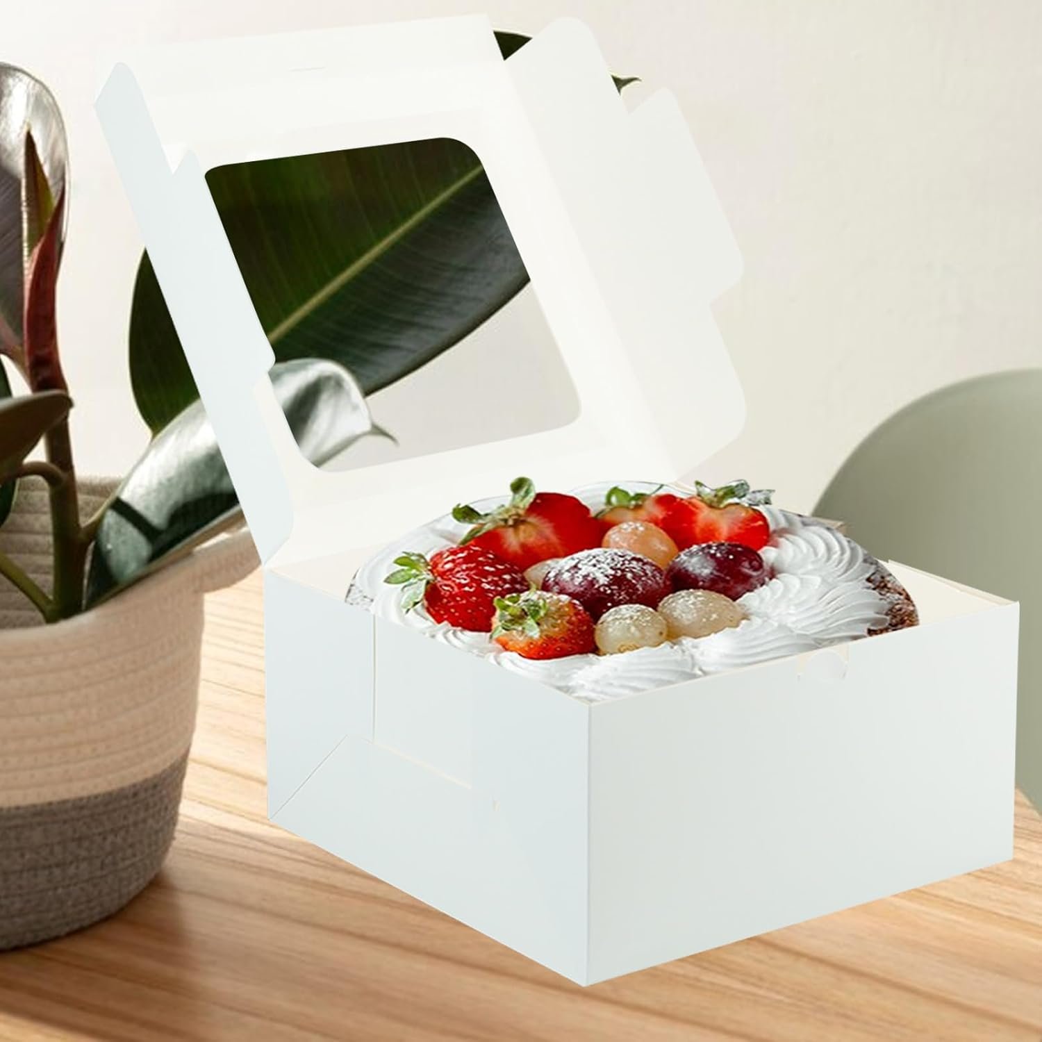 Großhandel 20 Stück weiße Torte Boxen mit Fenster, 10x10x5 Zoll, für Gebäck, bis zu 100% individuellem Logo, von Hersteller für Desserts und Cupcakes, mit Aufkleber „Handgemachte Liebe“, hochwertige Einweg-Kuchenbehälter in Bulk.