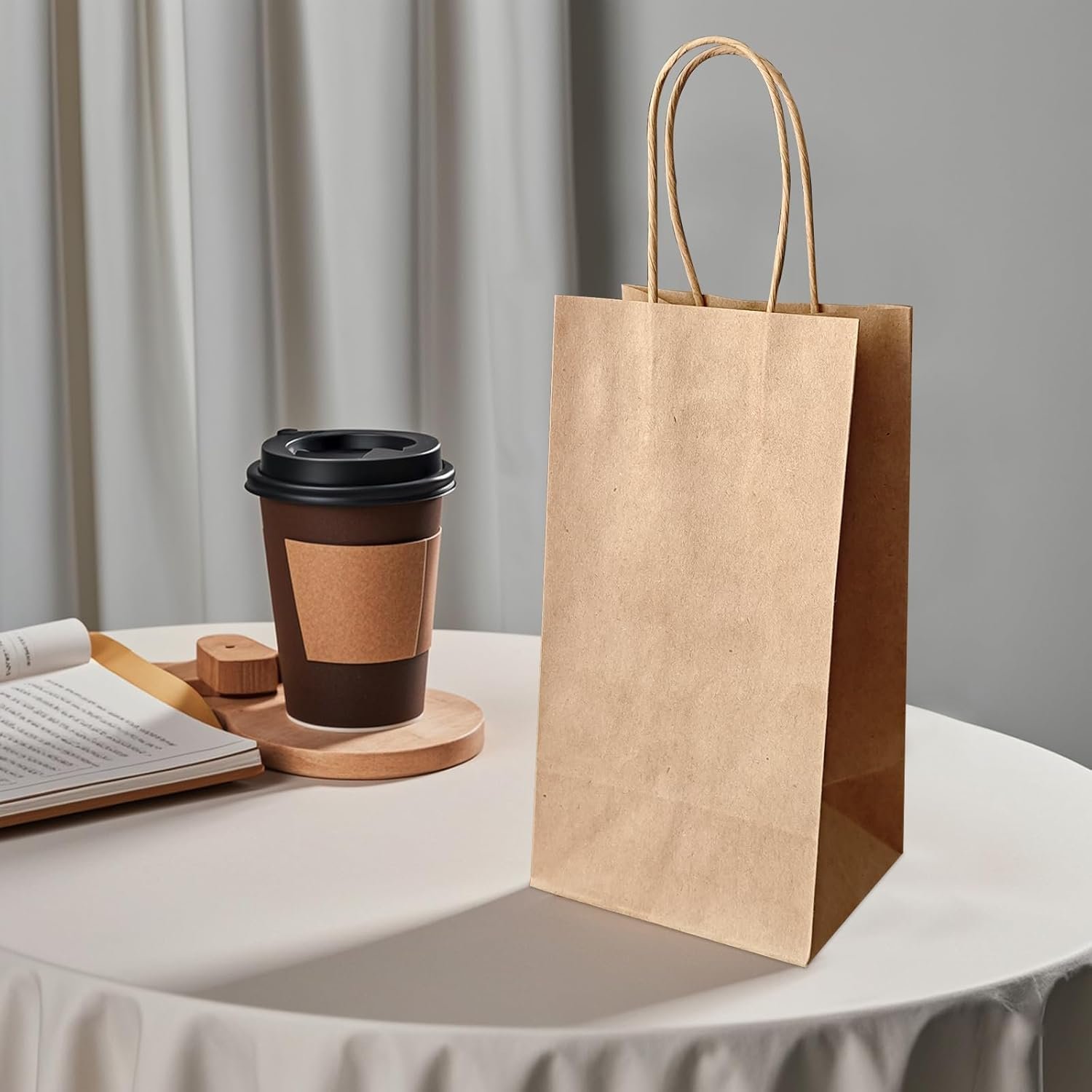 Großhandel Take-Out Papierbeutel und Einwegtrays für Getränke 100 Stück, individuell bedruckbare Ein-Cup-Träger für Kaffee, Hersteller von braunen Papiertragetaschen in Bulk. Großhandel Take-Out Papierbeutel und Einwegtrays für Getränke 100 Stück, individuell bedruckbare Ein-Cup-Träger für Kaffee, Hersteller von braunen Papiertragetaschen in Bulk.