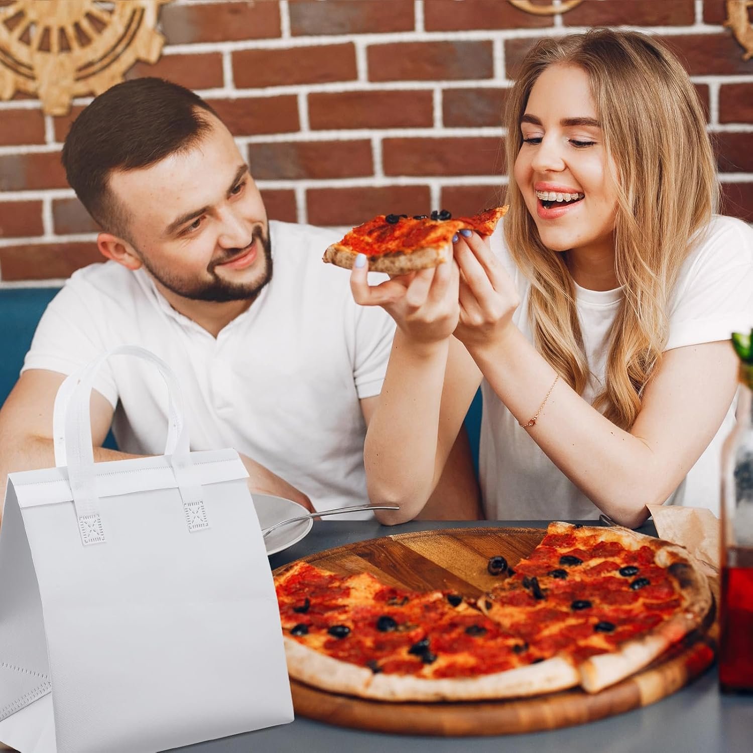 Großhandel 50 Stück isolierte Take Away Taschen in Bulk, Thermoisolierte Food Bags für Kaffee, Milch, Tee, heiße und kalte Speisen, frische Meeresfrüchte, Kühler, Pizza-Lieferung für Catering, Restaurant und Lebensmittelgeschäft (Weiß) – Individuelles Logo, Hersteller. Großhandel 50 Stück isolierte Take Away Taschen in Bulk, Thermoisolierte Food Bags für Kaffee, Milch, Tee, heiße und kalte Speisen, frische Meeresfrüchte, Kühler, Pizza-Lieferung für Catering, Restaurant und Lebensmittelgeschäft (Weiß) – Individuelles Logo, Hersteller.