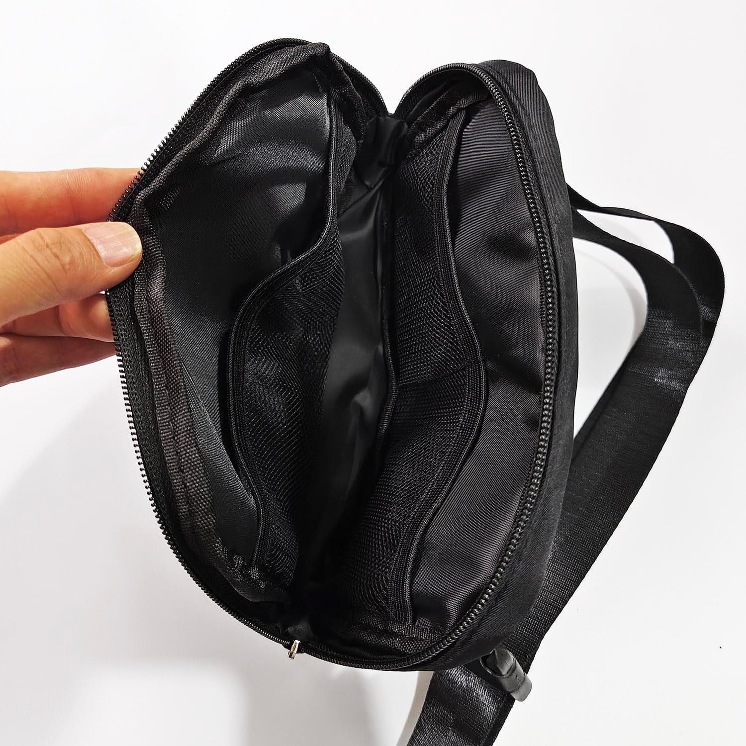 Großhandel individueller Nylon Hüfttasche für Workout Reisen und Hiking, unisex personalisierte Geschenke mit Name, Logo oder Foto, Hersteller der praktischen Gürteltasche in Schwarz, Eigenmarke für Bulk-Bestellungen. Großhandel individueller Nylon Hüfttasche für Workout Reisen und Hiking, unisex personalisierte Geschenke mit Name, Logo oder Foto, Hersteller der praktischen Gürteltasche in Schwarz, Eigenmarke für Bulk-Bestellungen.