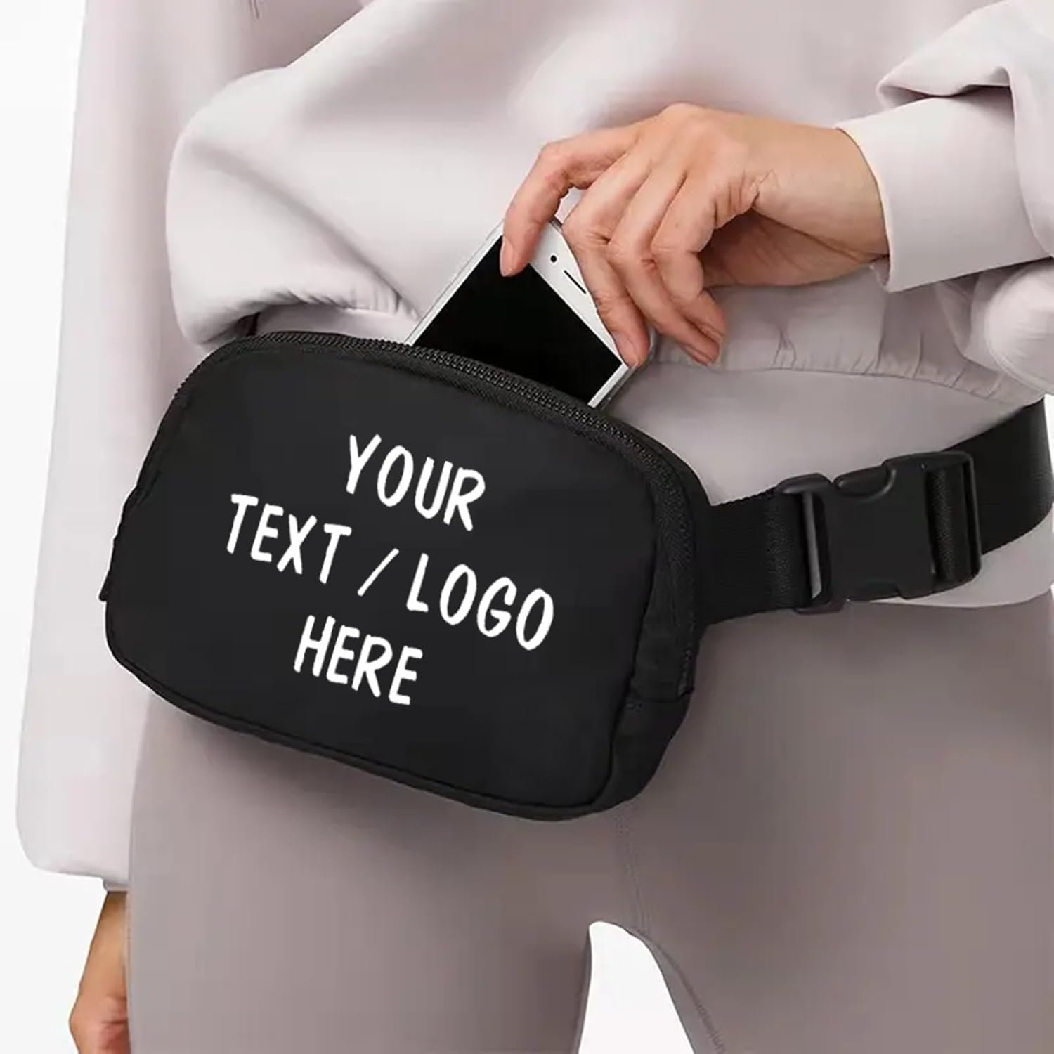 Großhandel individueller Nylon Hüfttasche für Workout Reisen und Hiking, unisex personalisierte Geschenke mit Name, Logo oder Foto, Hersteller der praktischen Gürteltasche in Schwarz, Eigenmarke für Bulk-Bestellungen. Großhandel individueller Nylon Hüfttasche für Workout Reisen und Hiking, unisex personalisierte Geschenke mit Name, Logo oder Foto, Hersteller der praktischen Gürteltasche in Schwarz, Eigenmarke für Bulk-Bestellungen.