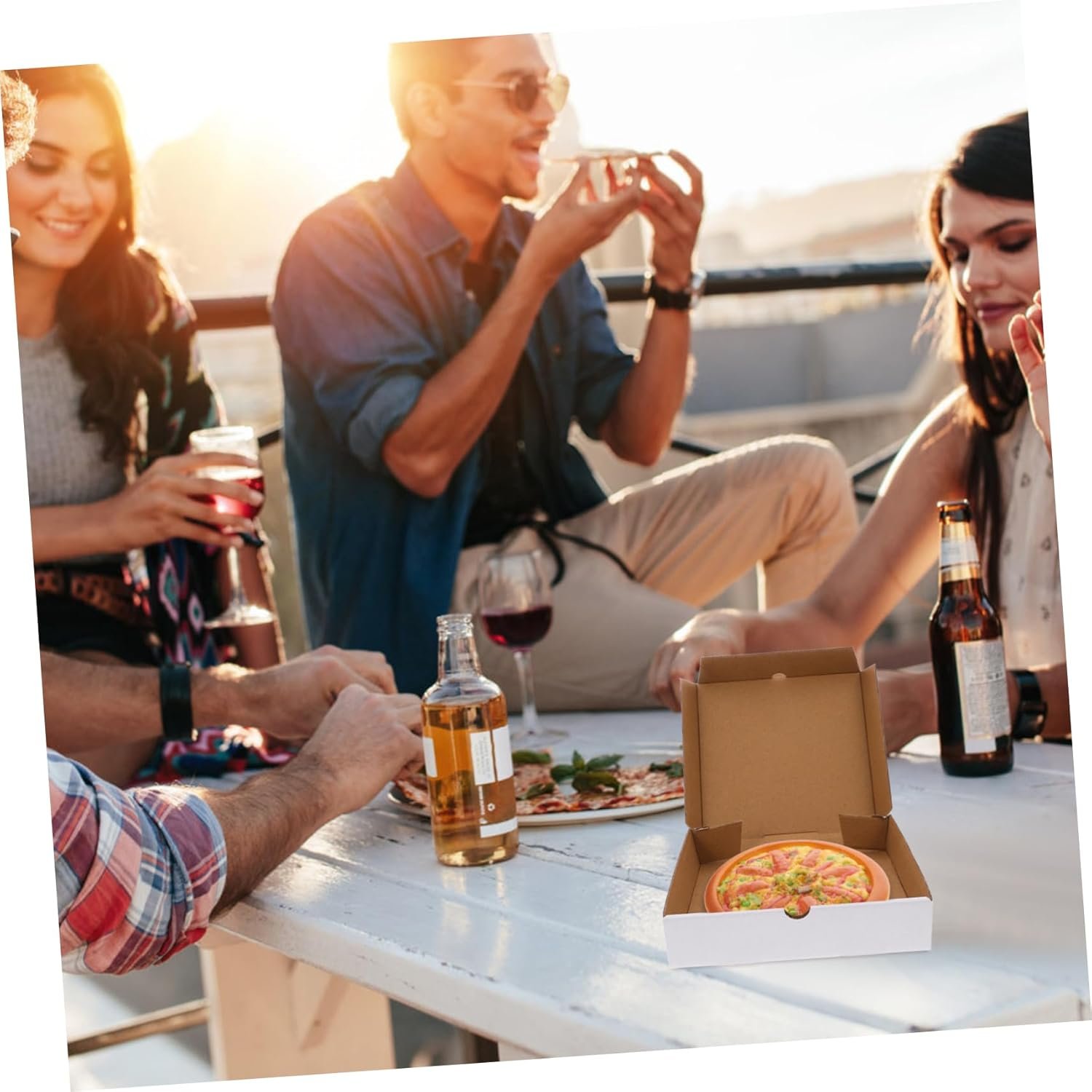 Großhandel 30 Stück weiße wellenartige Pizzakartons für Takeout, ideal für die Aufbewahrung von Gebäck und Keksen, Hersteller für wiederverwendbare Lebensmittelverpackungen zur Frischhaltung, individuelles Logo verfügbar. Großhandel 30 Stück weiße wellenartige Pizzakartons für Takeout, ideal für die Aufbewahrung von Gebäck und Keksen, Hersteller für wiederverwendbare Lebensmittelverpackungen zur Frischhaltung, individuelles Logo verfügbar.