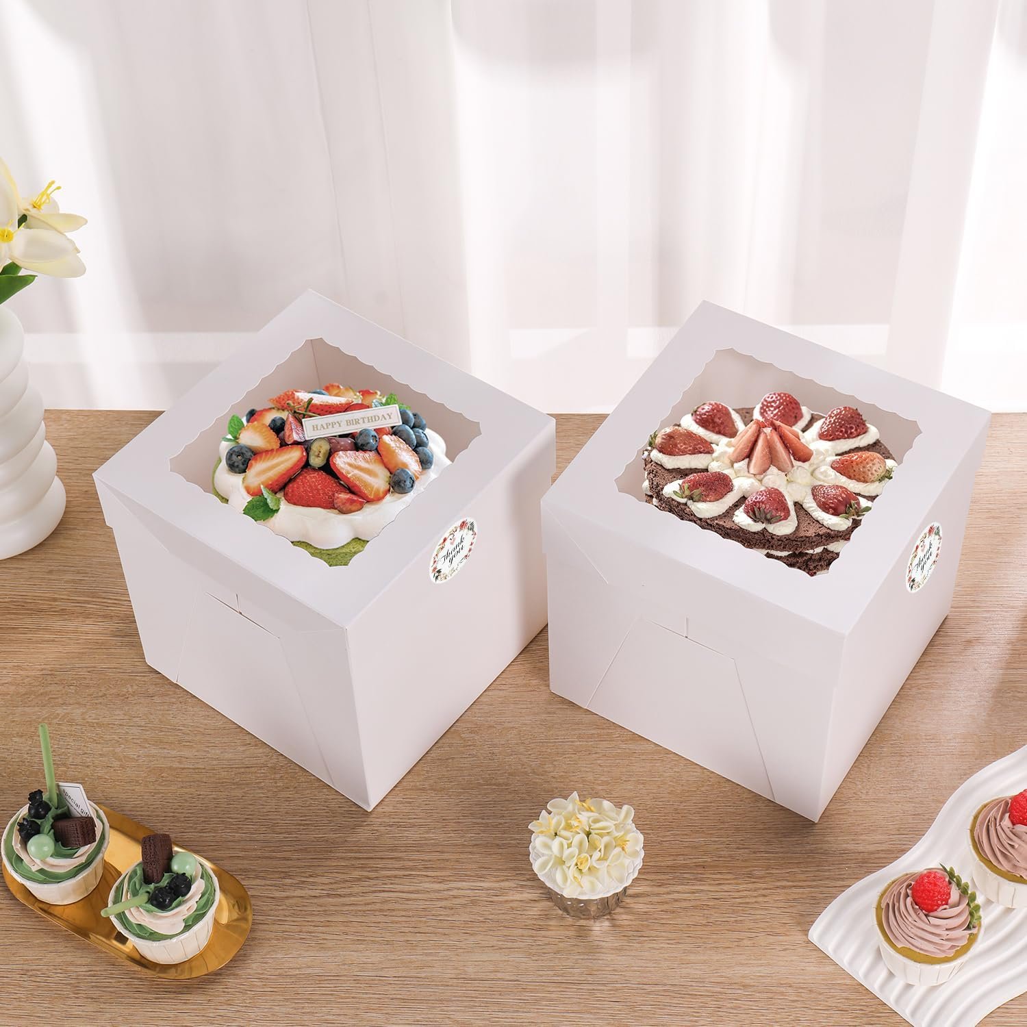 Großhandel 16 Stück Tortenboxen 8x8x8 Zoll, 8 Stück weiße Bäckereiboxen mit Fenster und 8 Stück Tafeln, OEM für 8-Zoll-Torten, Einweg-Pie-Box für Hochzeit, Geburtstag, Party, individuelles Logo