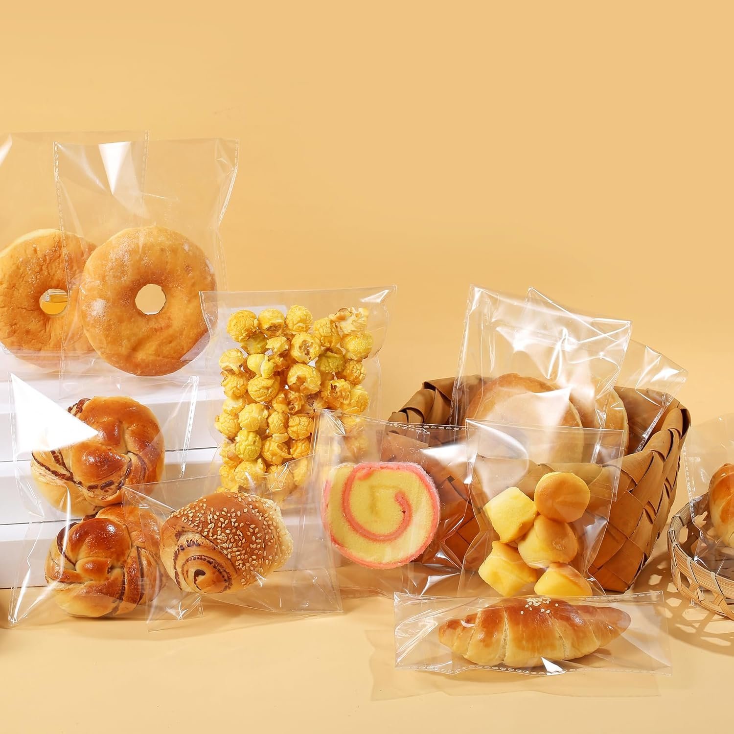 Großhandel 400 Stück dicker 3,2 Mil klare selbstklebende Cellophanbeutel 4x6 Zoll für Verpackung von Keksen, OEM Resealable Beutel für Geschenke und Partyartikel, Lieferant von Süßigkeiten