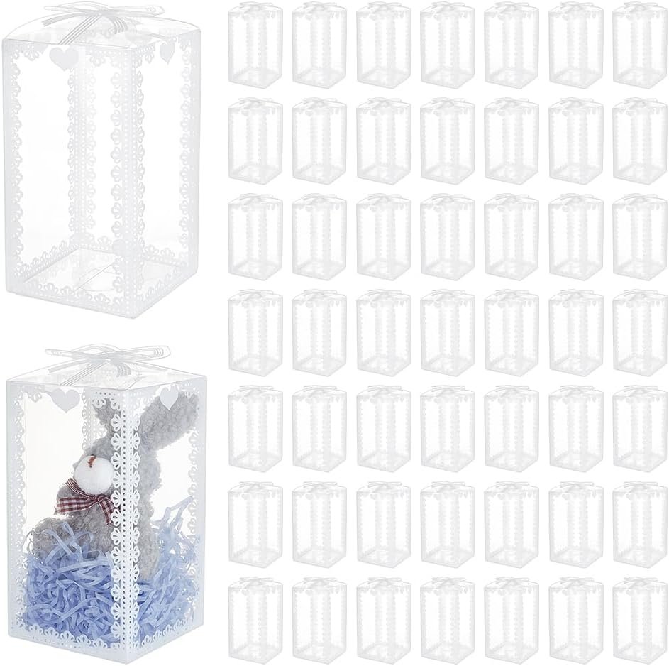 Großhandel 50 Stück 3x3x5,9 Zoll transparente PVC Favoritenboxen für Hochzeiten, mit Schleifenmuster, ideal für Süßigkeiten und Schokolade, Verpackungen für Festgeschenke, OEM und individuelle Logooptionen verfügbar.