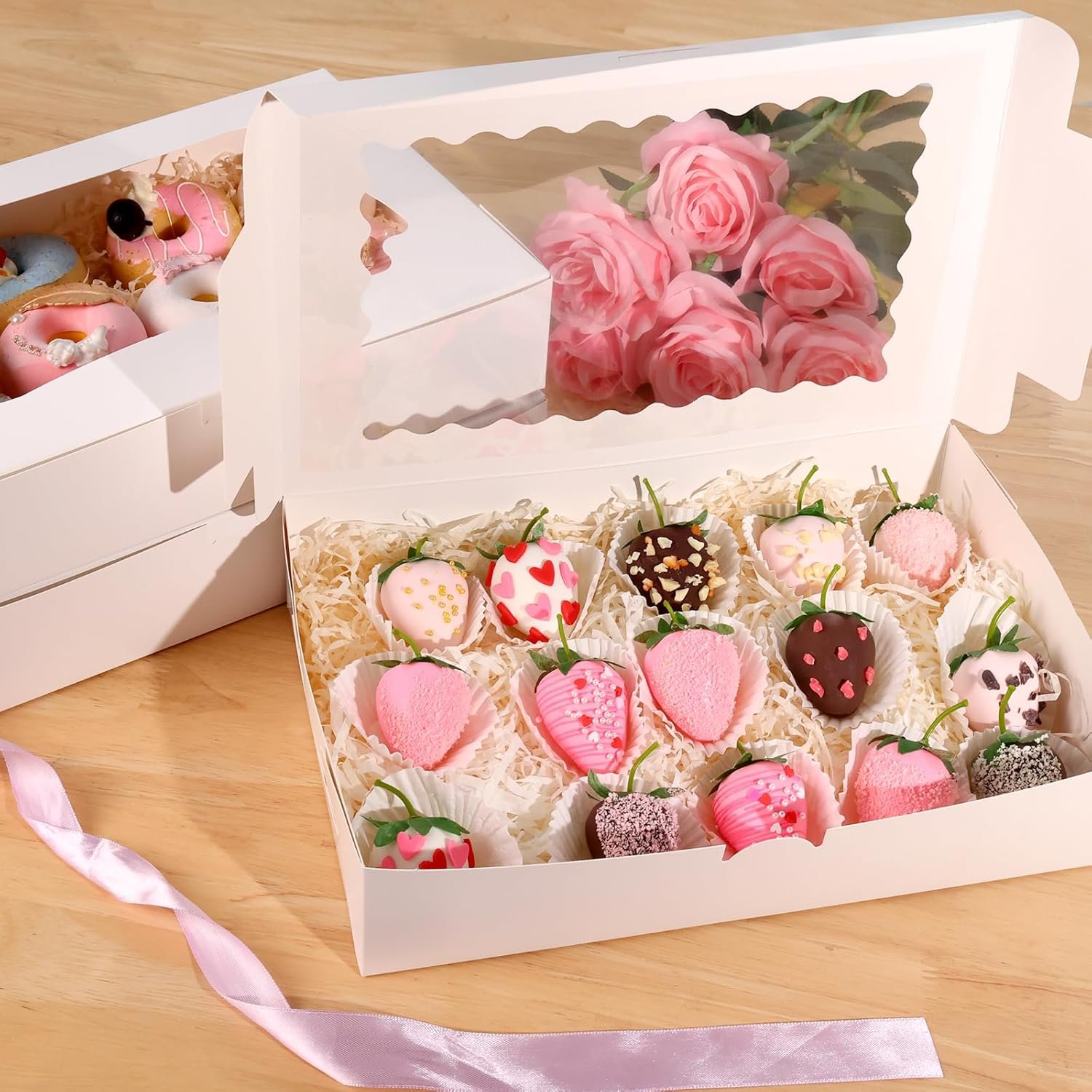 Großhandel Cookie Boxen 60 Stück 12x8x2,5 Zoll, Treat Container mit Fenster für Süßigkeiten, Schokolade, Erdbeeren, Kuchen, Muffins, Donuts, Individuelles Logo, Hersteller.