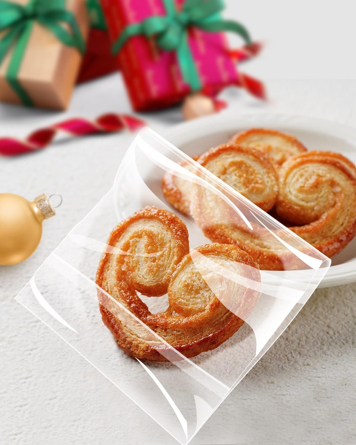 Individuelles Logo für 300 Stück selbstklebende Cookie-Beutel, 4x6 Zoll selbstschließend transparente Zellophanbeutel, wiederverwendbare Zellophantüten für Verpackungen, Geschenke, Süßigkeiten, Lebensmittel vom Hersteller