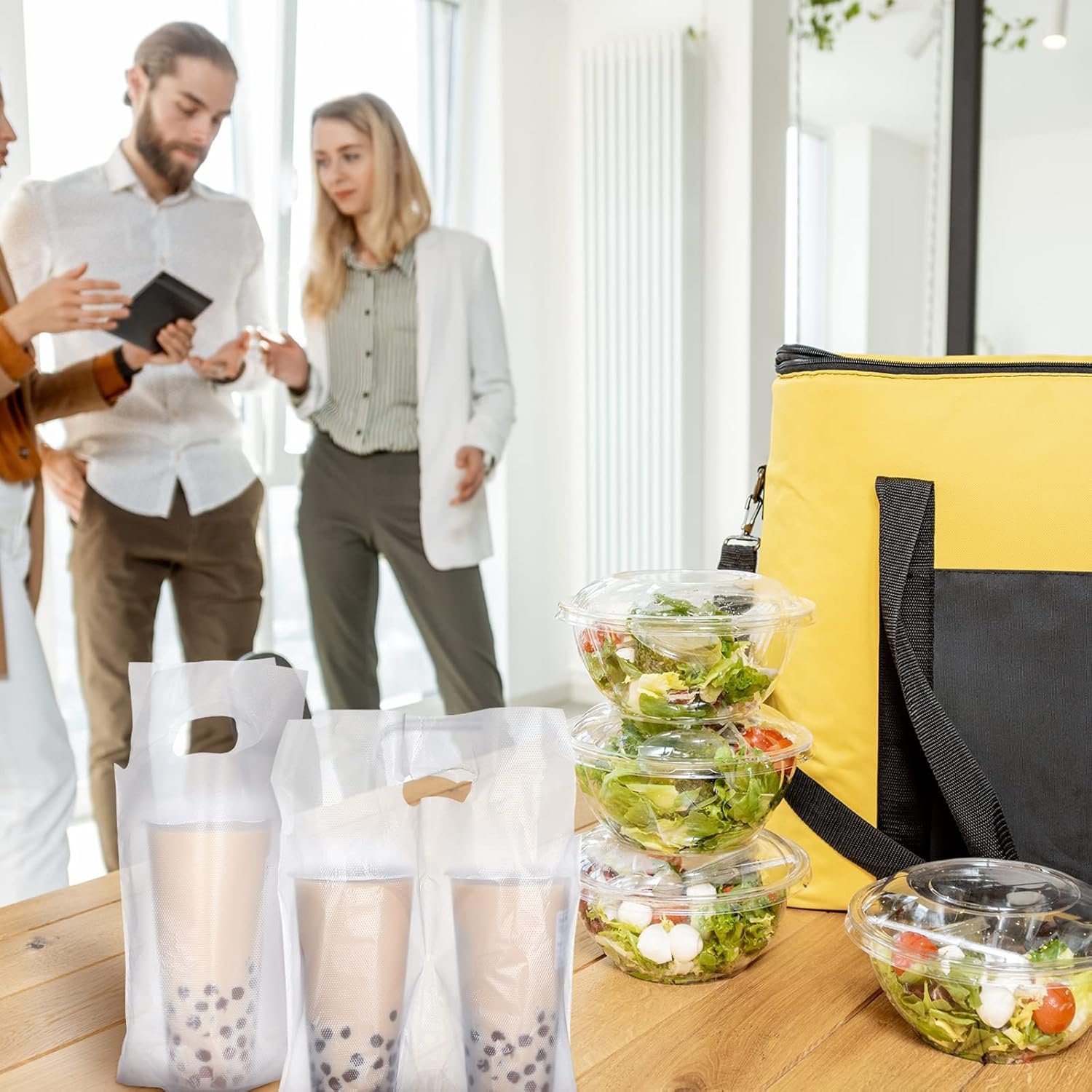 Individuelles Logo Tragetaschen 200 Stück Klarsichtgriff Polybeutel für 2 und 1 Cup, tragbare Becherträger mit Aufhängeloch, 6,3 x 10,2 und 12,2 x 10,2 Zoll, Eigenmarke von Hersteller