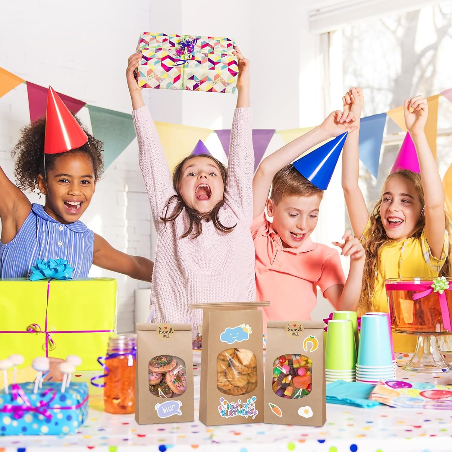 Großhandel 50 Stück Kraftpapierbeutel mit Fenster 3,54x2,36x6,7 für Cookies und Kaffee, inklusive 50 Stück handgemachte Aufkleber, Hersteller von OEM-Taschen mit Tin Tie Verschluss.