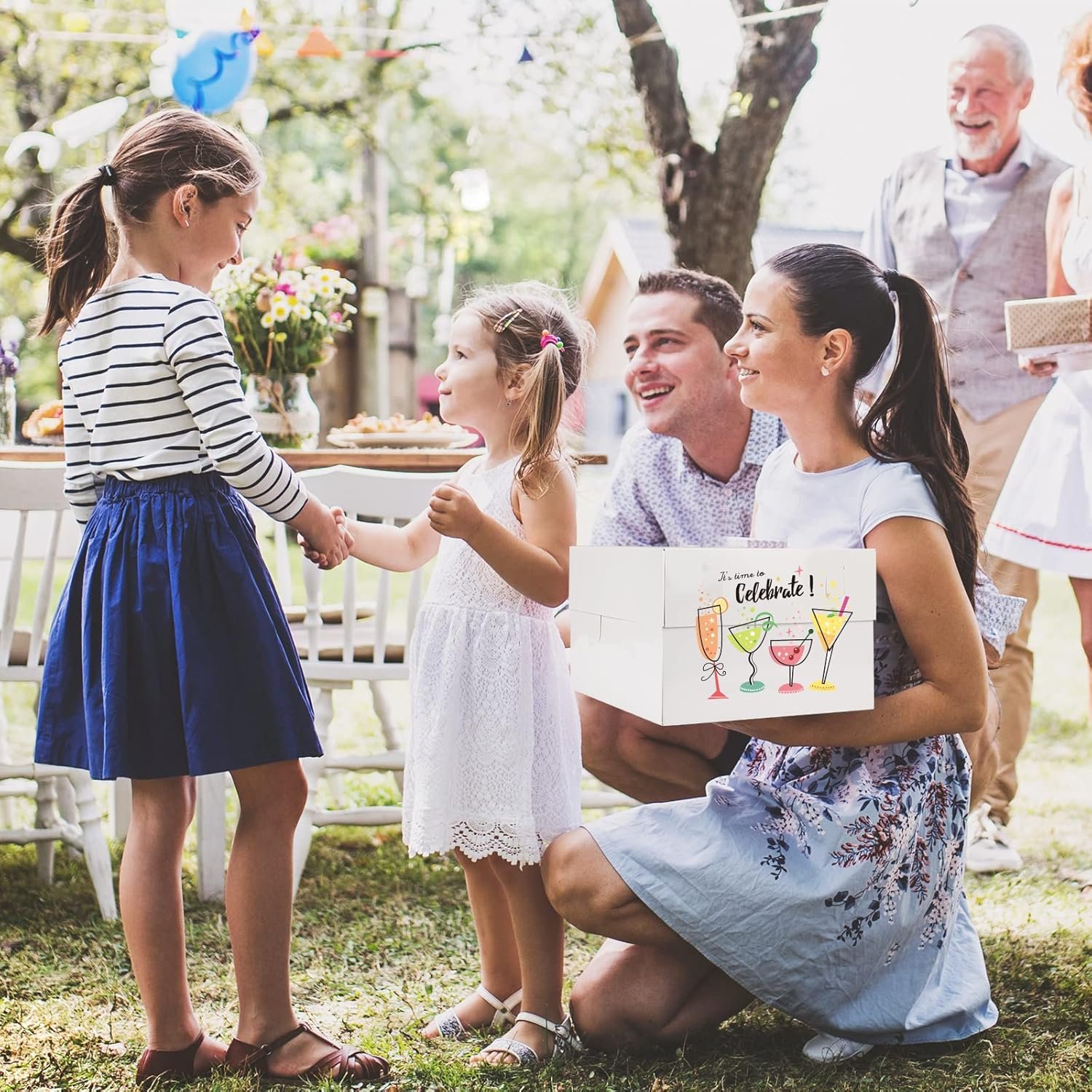 Großhandel 15 Stück Kuchenboxen, 12x12x8 Zoll weiße Bäckereiboxen mit Fenster, OEM kartonierte Boxen für hohe Desserts mit individuellem Logo
