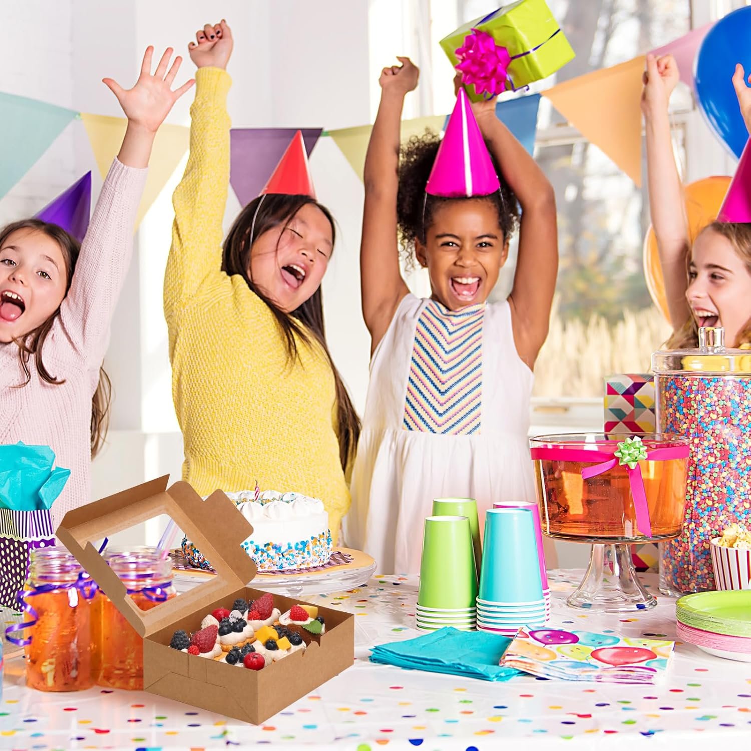 Individuelles Logo für 12 Stück braune Backboxen 8x6x2,5 Zoll mit Fenster, ideal für Cookies, Schokoladen-Erdbeeren, Donuts, Cupcakes und Muffins - Hersteller von hochwertigen Verpackungen. Individuelles Logo für 12 Stück braune Backboxen 8x6x2,5 Zoll mit Fenster, ideal für Cookies, Schokoladen-Erdbeeren, Donuts, Cupcakes und Muffins - Hersteller von hochwertigen Verpackungen.