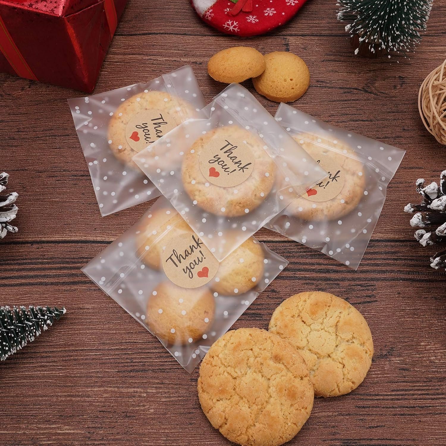 Großhandel selbstklebende Cookie-Tüten mit weißen Punkten, resealable Cellophan-Beutel für Geschenke mit Dankeschön-Aufklebern, 100 Stück (3,9''x3,9''), individuelles Logo vom Hersteller