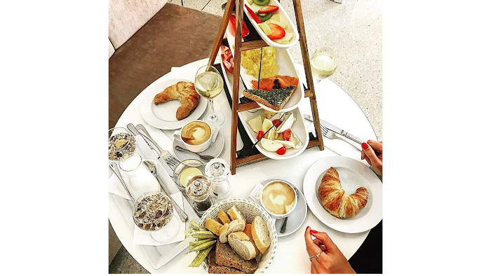 Cappuccino Grand Café - Mitte in Berlin: Ehrliche Erfahrungen und Insider-Einblicke aus der Café-Szene