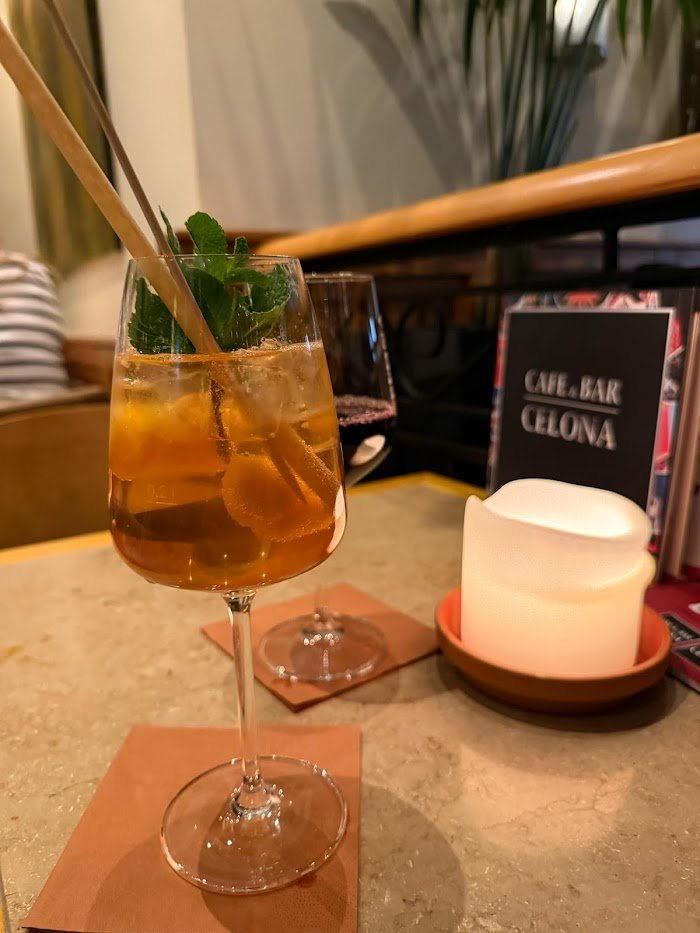 Die besten Geheimtipps aus Cafe & Bar Celona Frankfurt: Ehrlicher Testbericht aus Frankfurt am Main Die besten Geheimtipps aus Cafe & Bar Celona Frankfurt: Ehrlicher Testbericht aus Frankfurt am Main