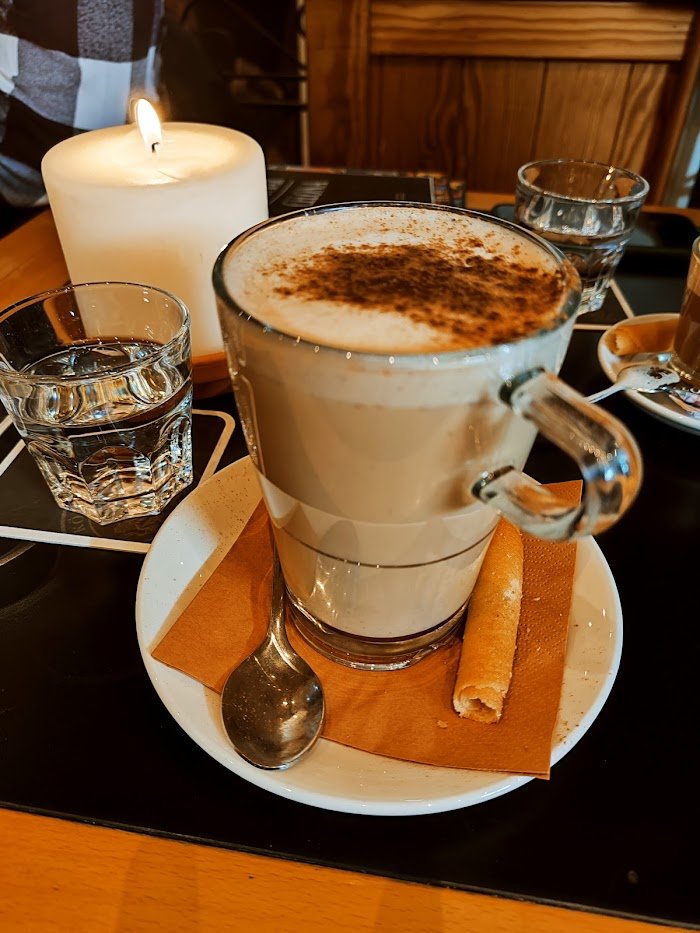 Die besten Geheimtipps aus Cafe & Bar Celona Frankfurt: Ehrlicher Testbericht aus Frankfurt am Main Die besten Geheimtipps aus Cafe & Bar Celona Frankfurt: Ehrlicher Testbericht aus Frankfurt am Main
